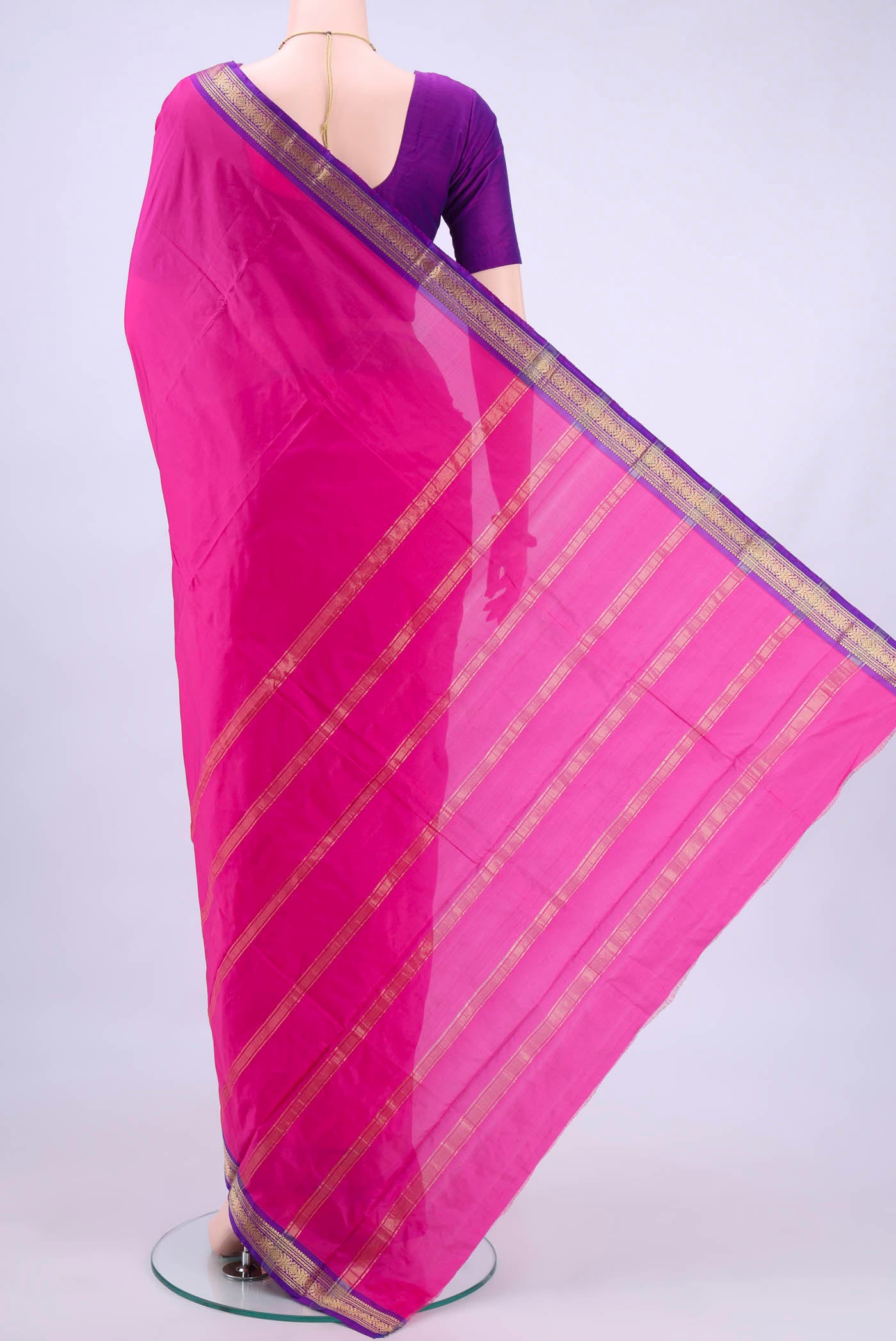 pallu body