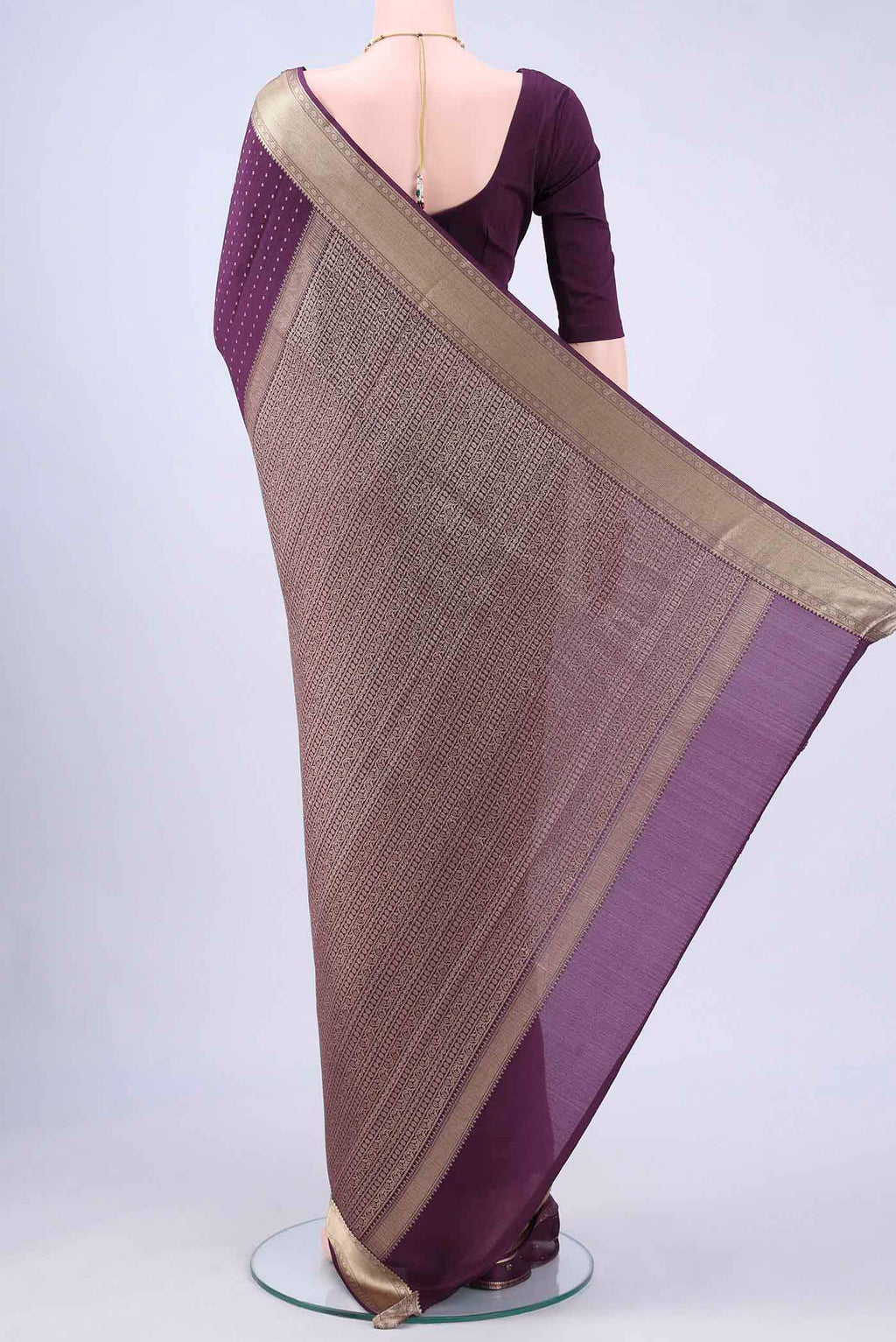 pallu body