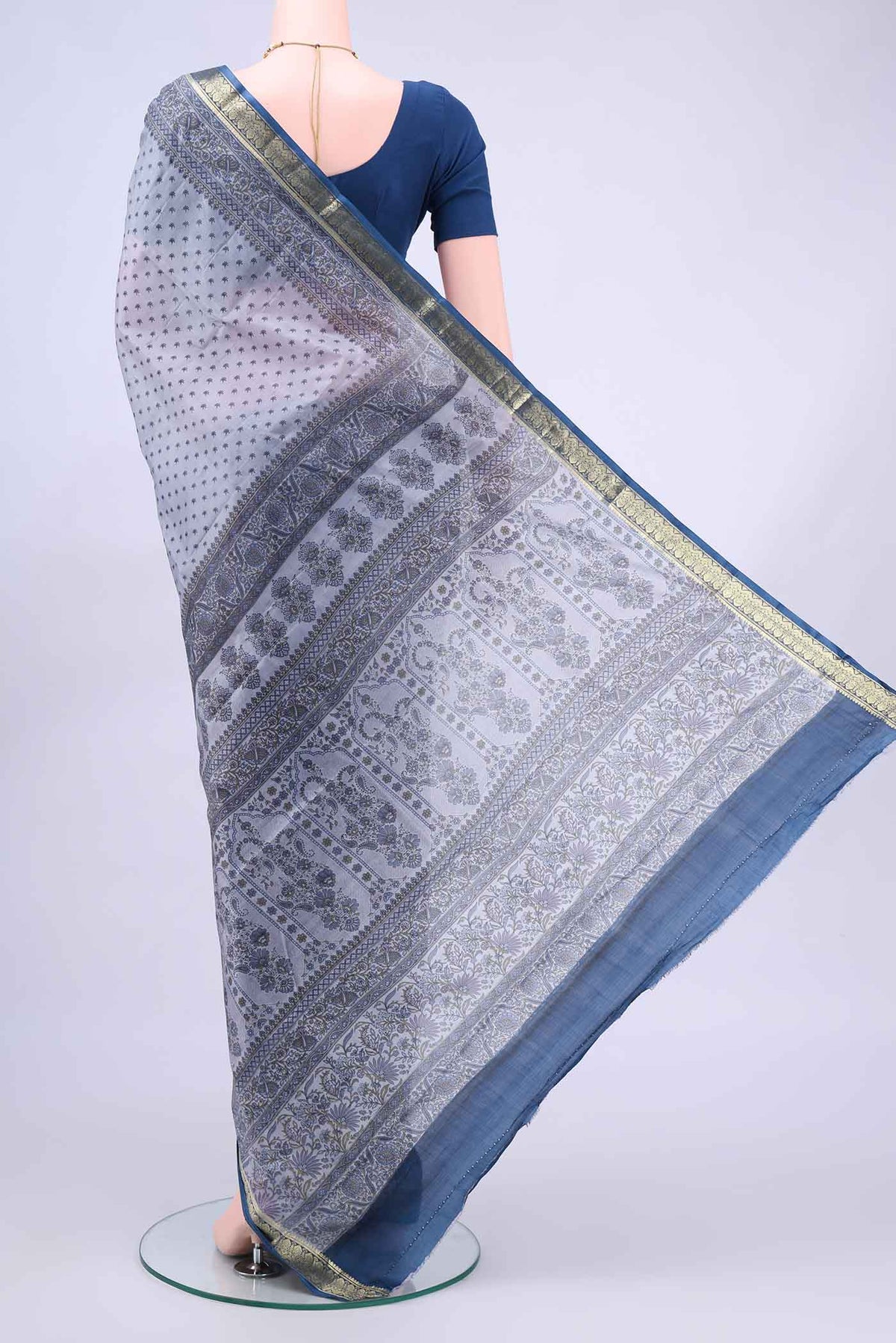 pallu body