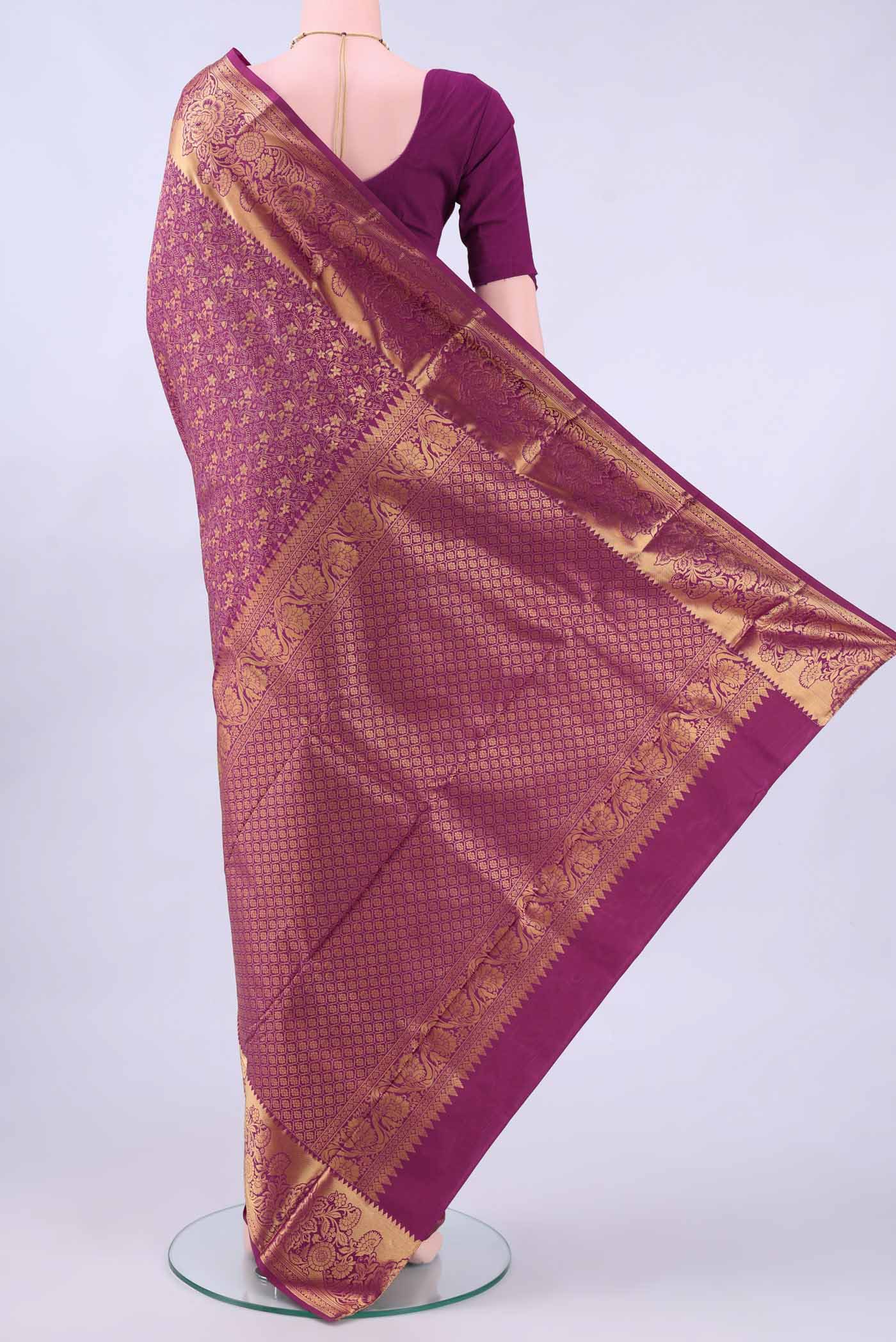 pallu body