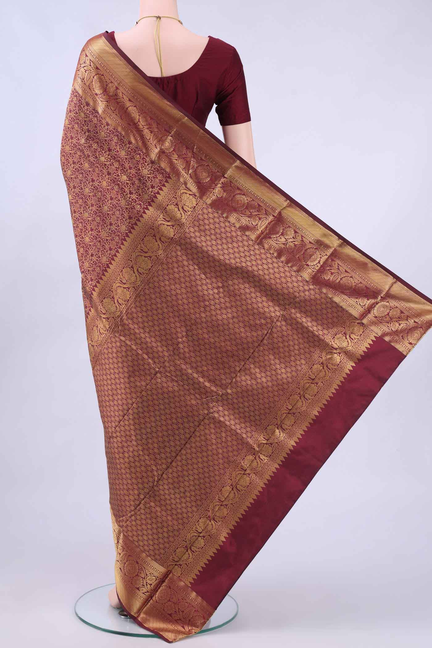 pallu body