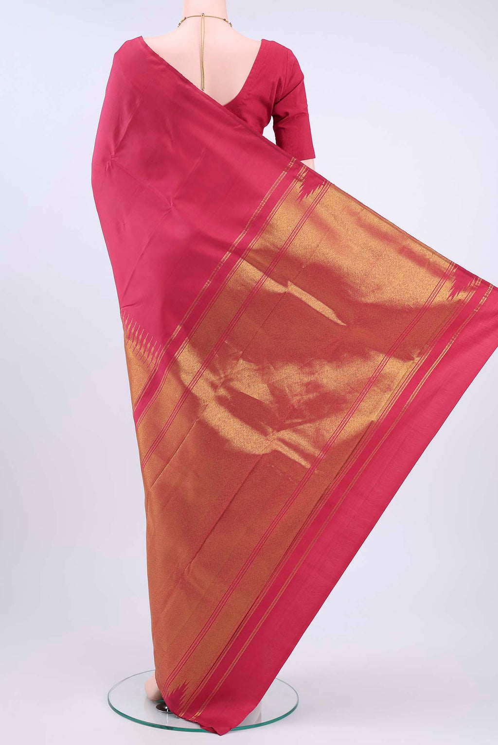 pallu body
