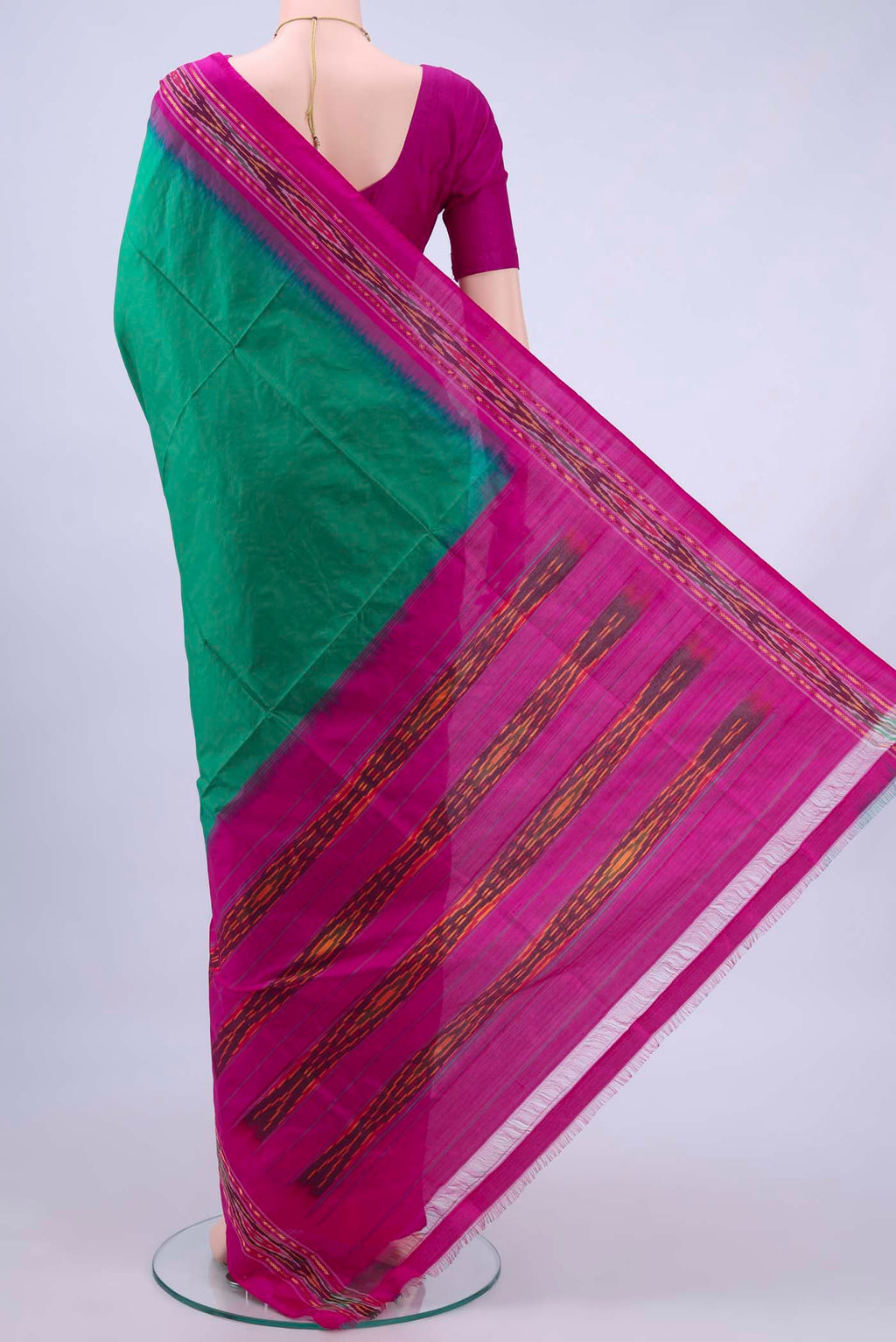 pallu body