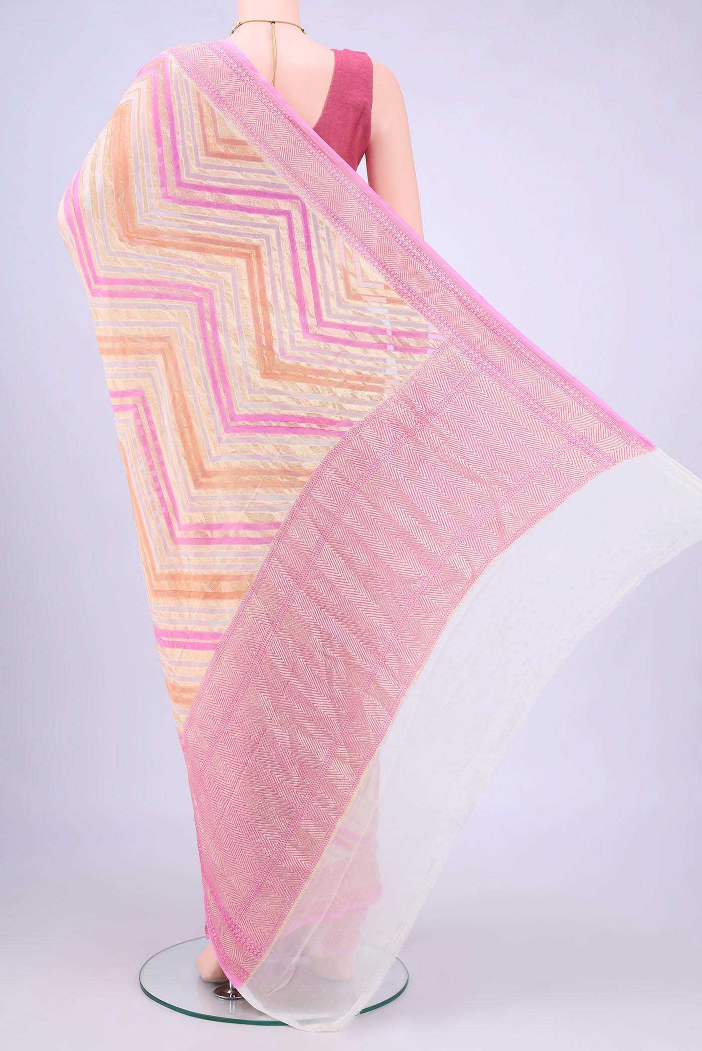 pallu body