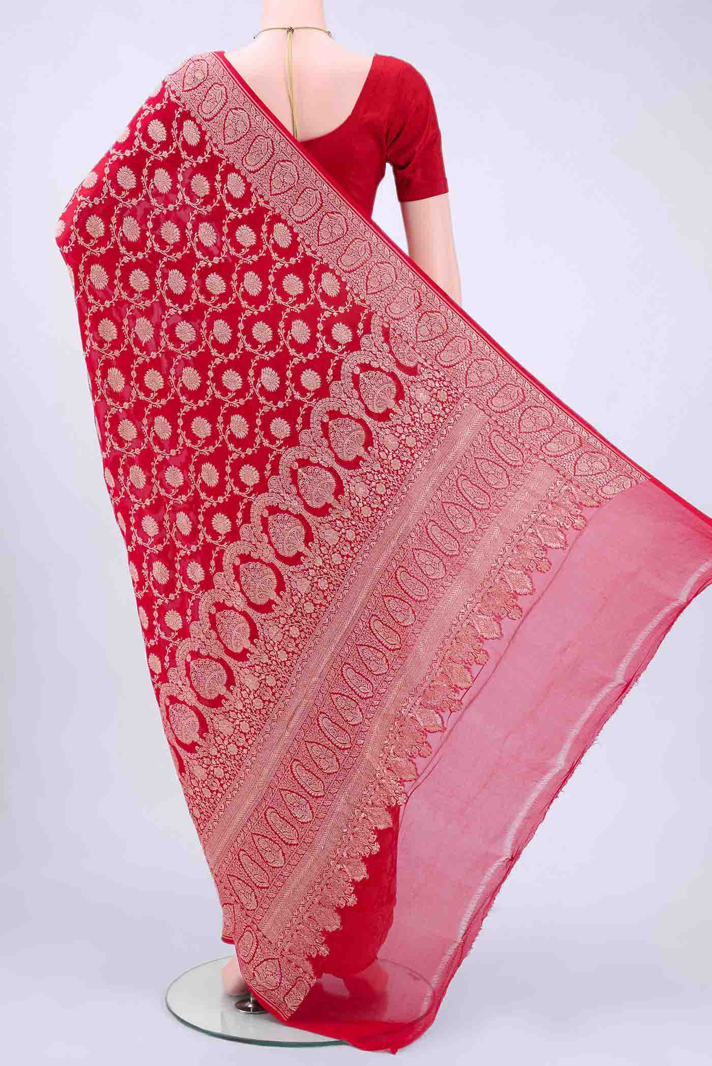 pallu body