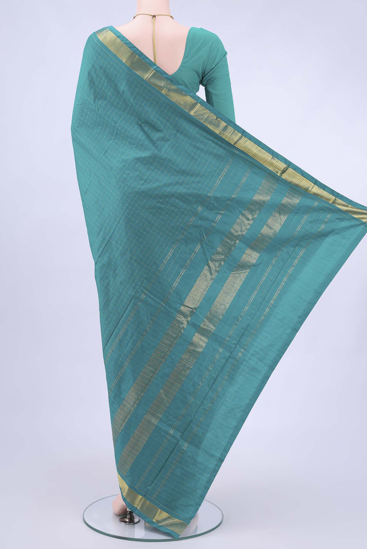 pallu body