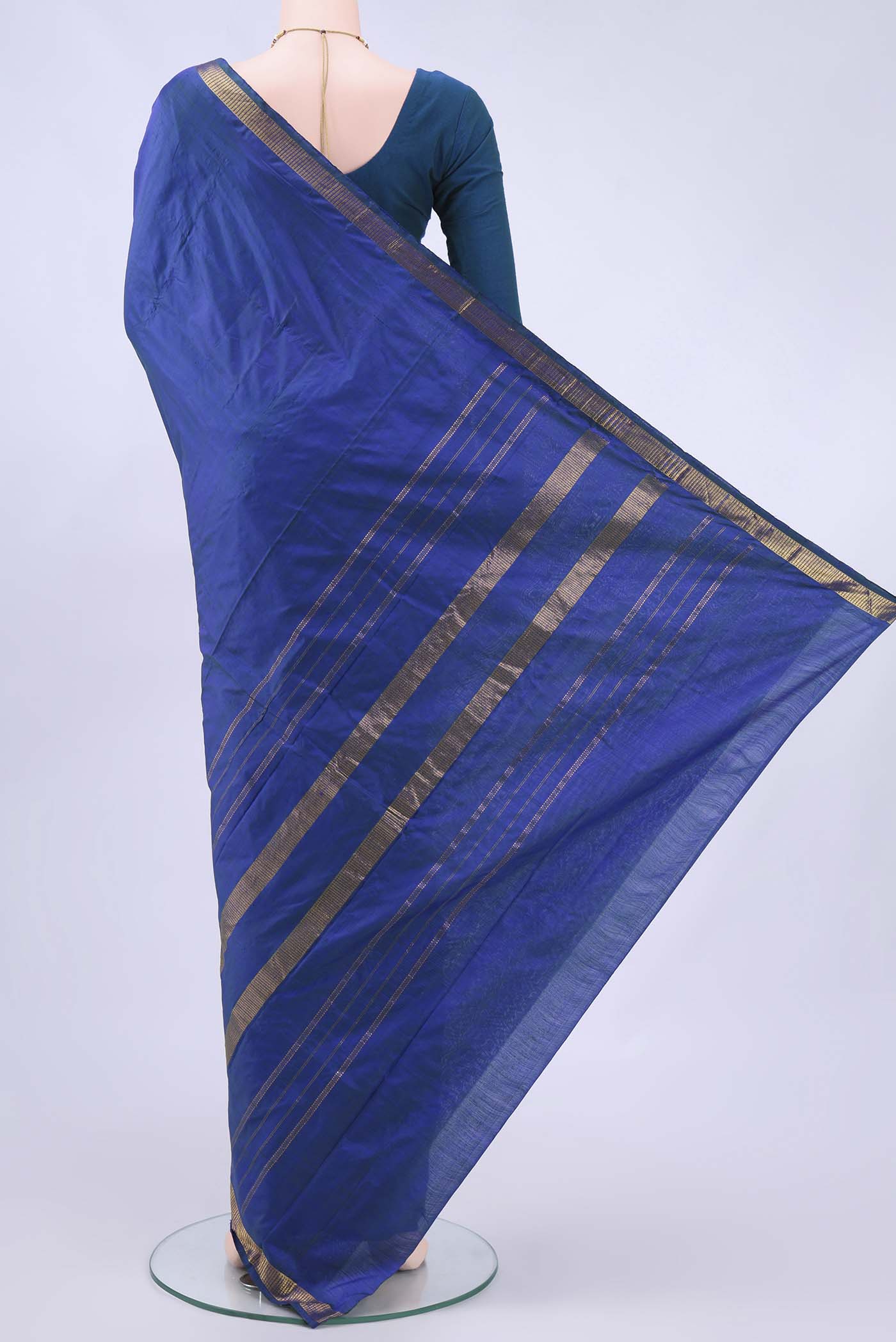 pallu body