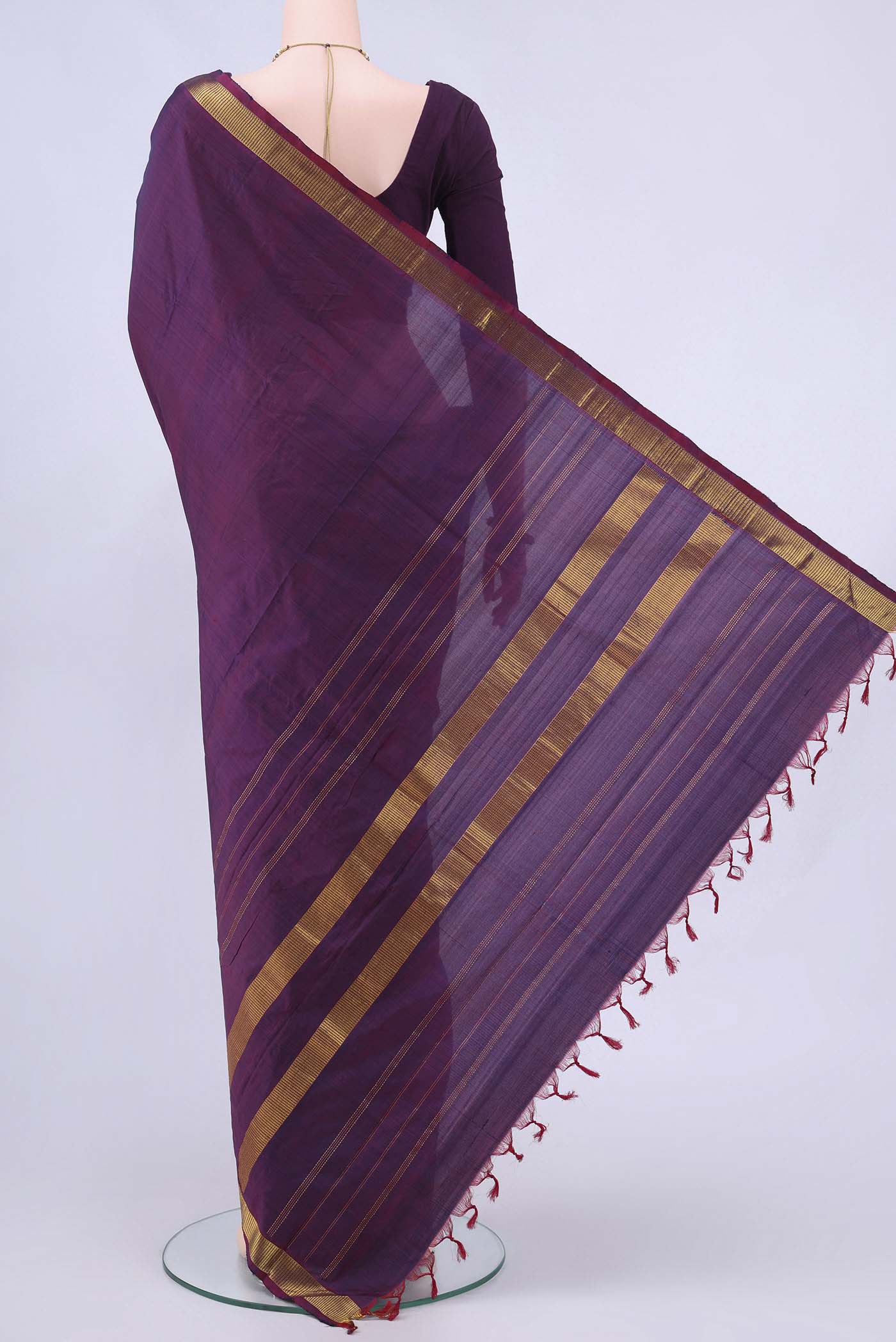 pallu body