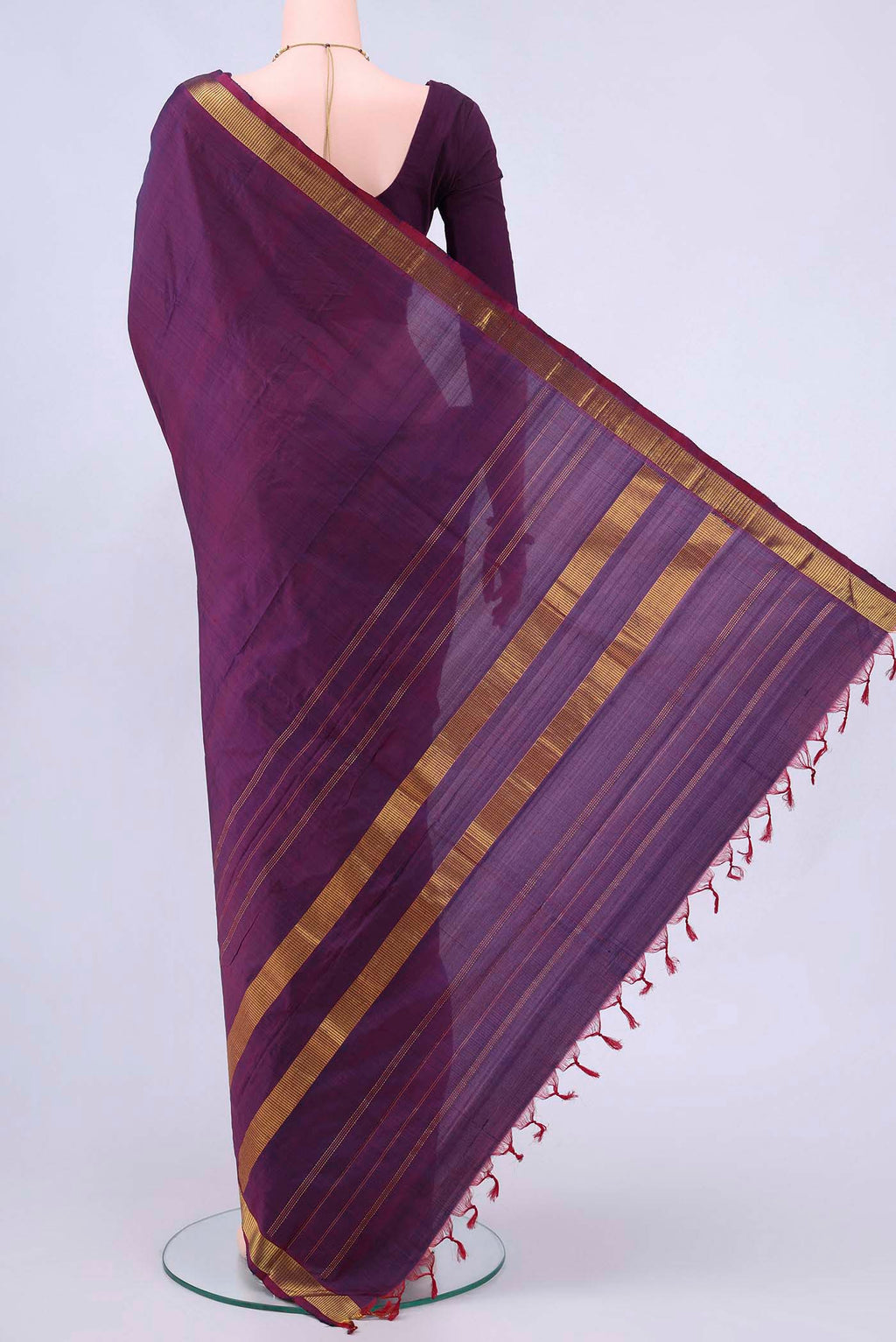 pallu body