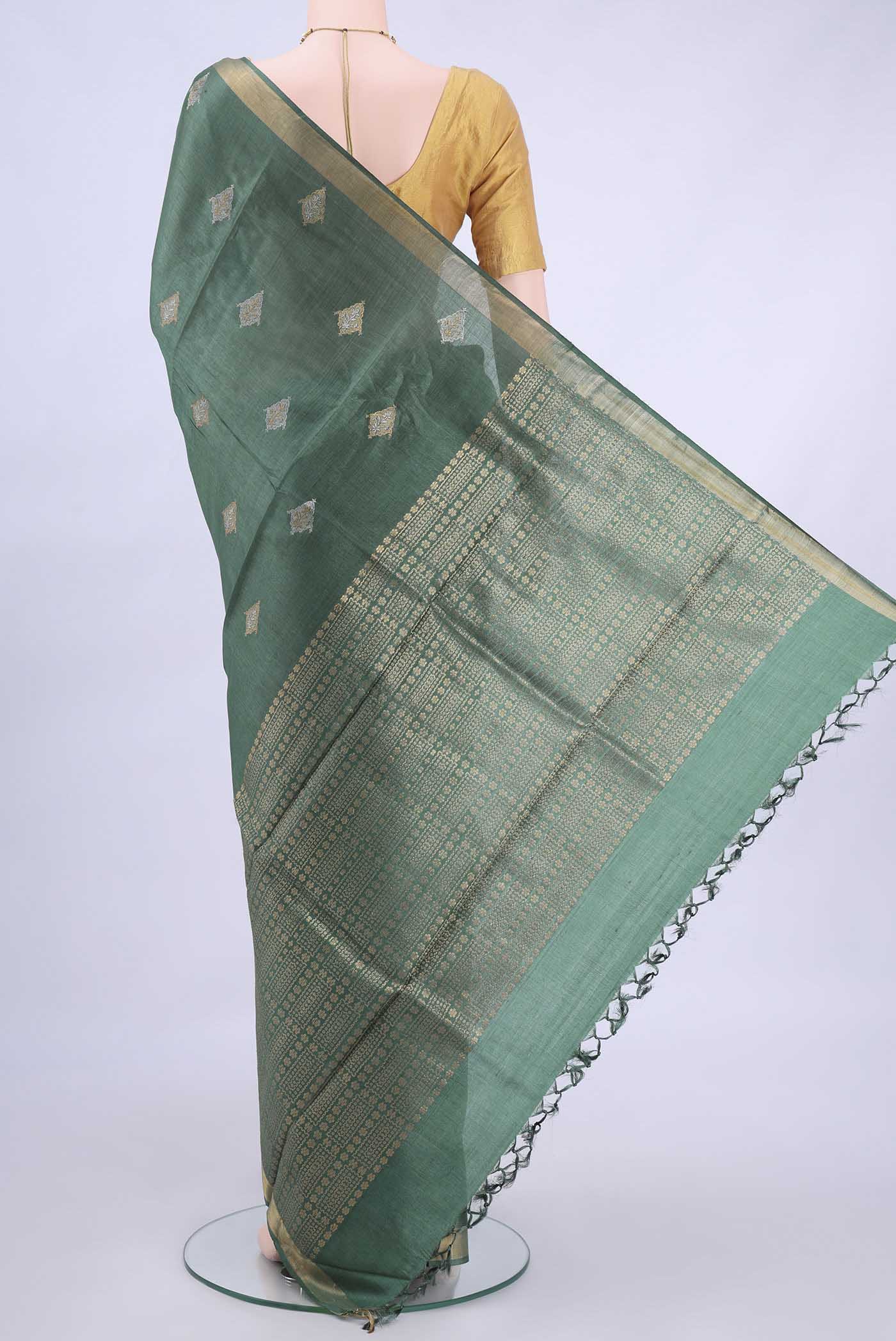 pallu body