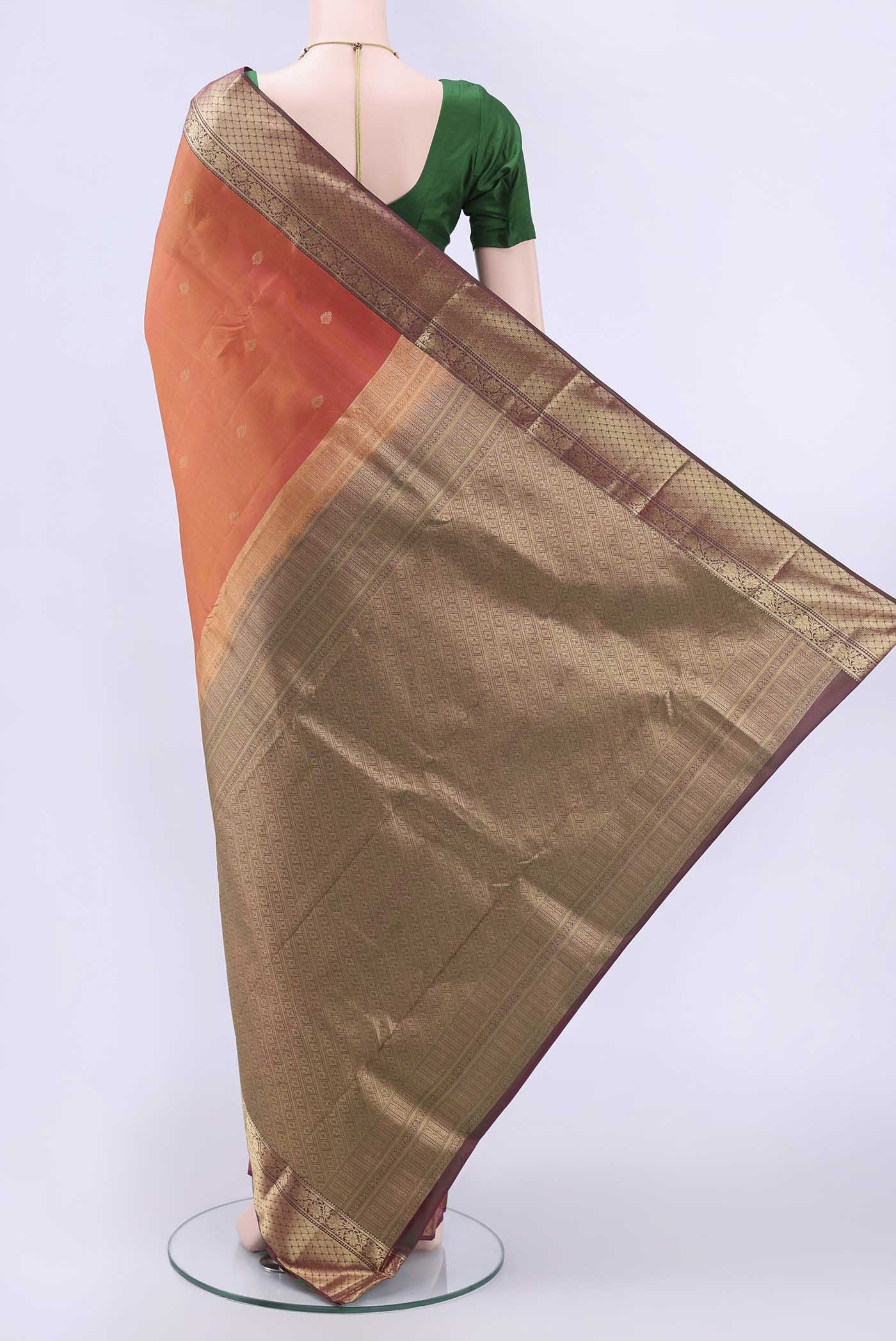 pallu body