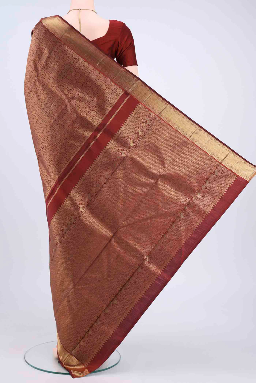 pallu body