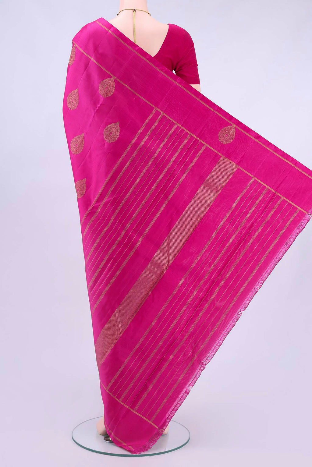 pallu body