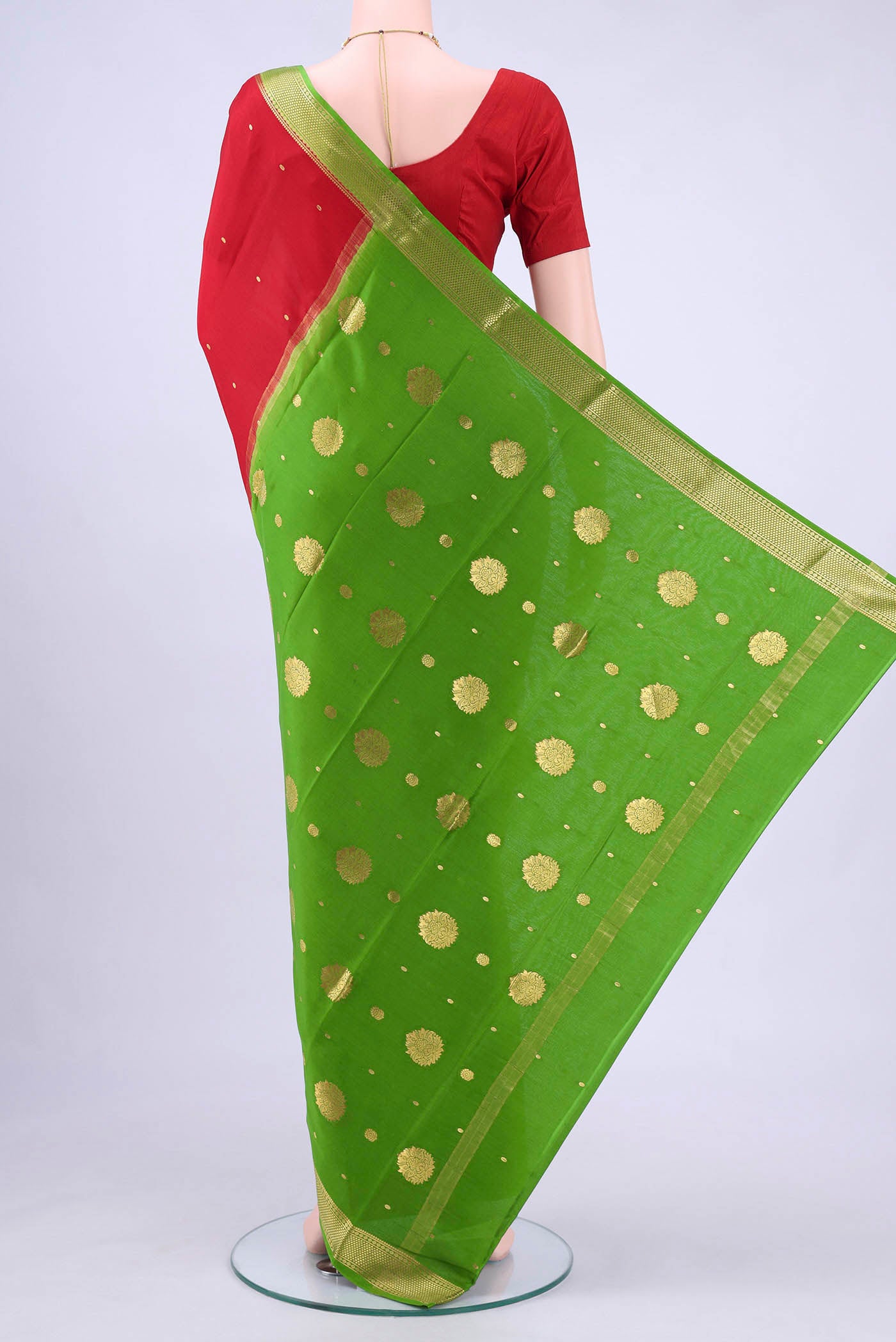 pallu body