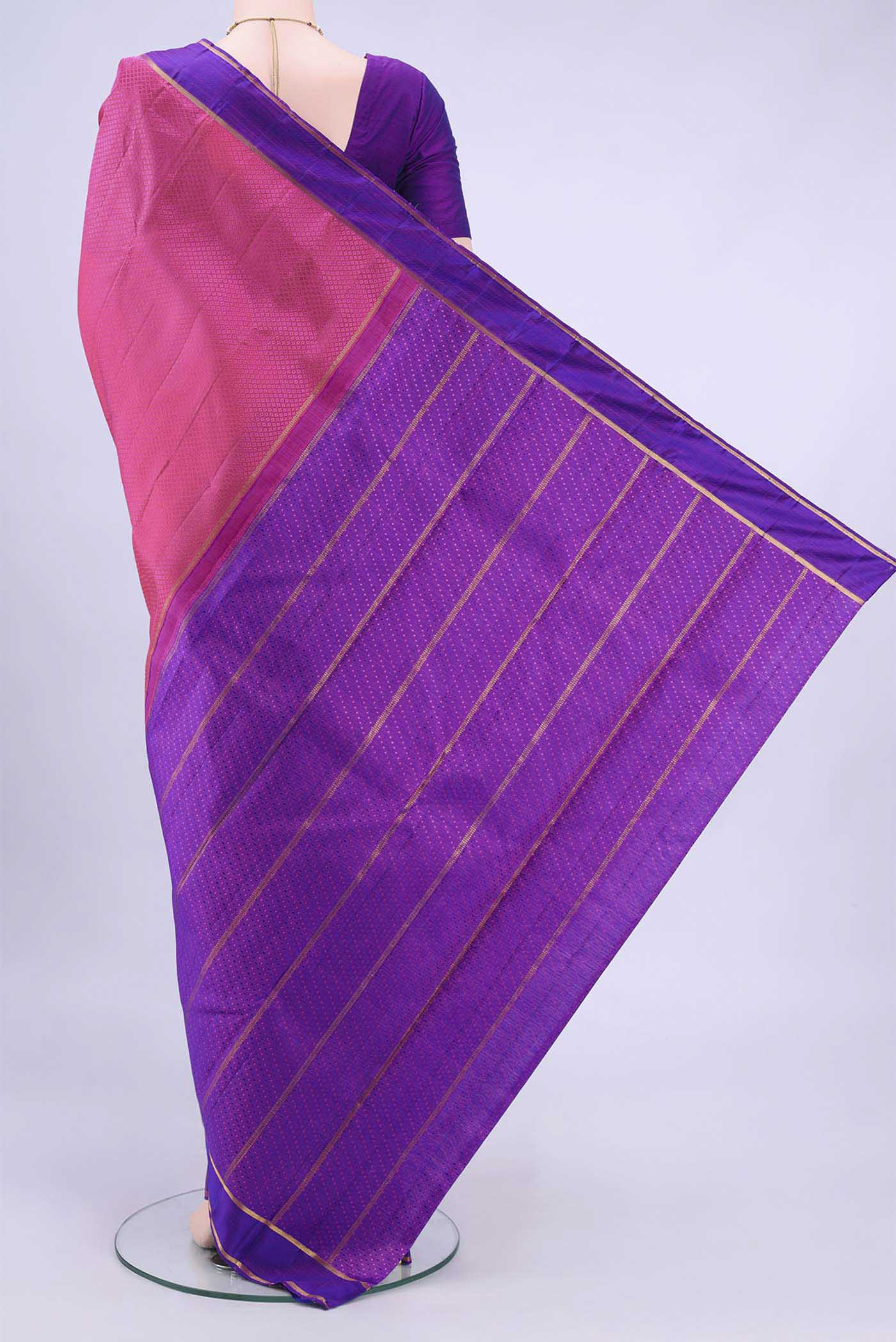 pallu body