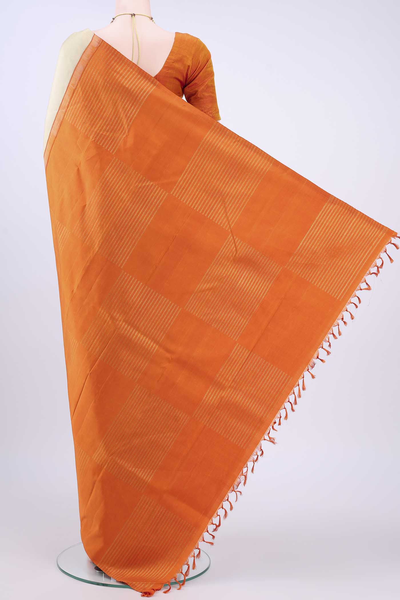pallu body