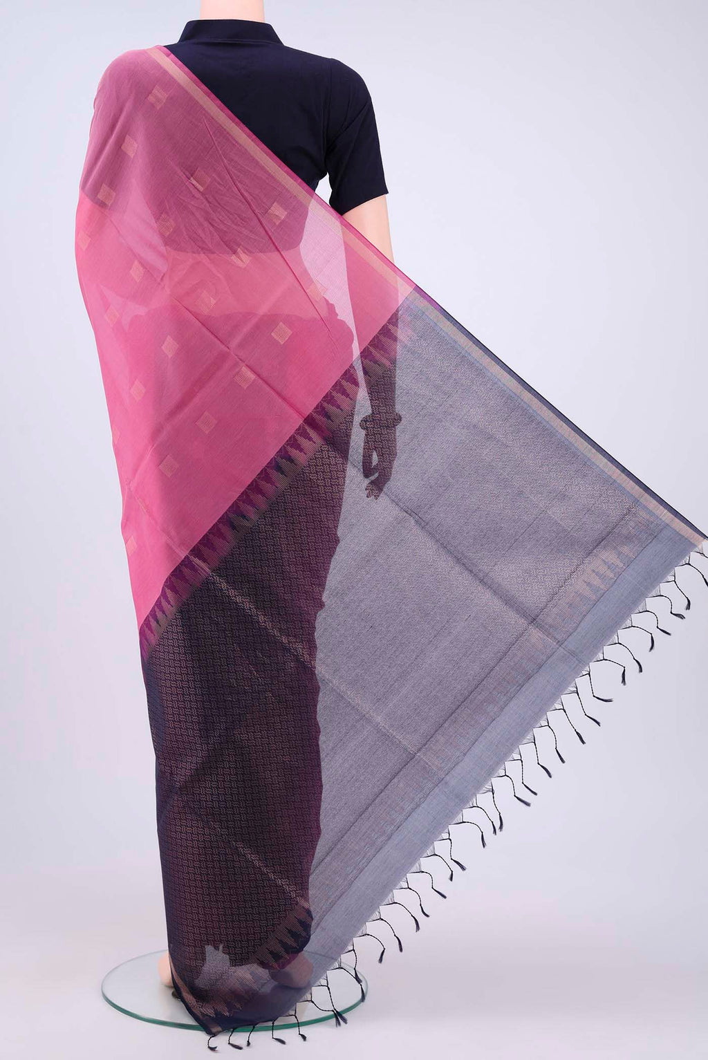 pallu body