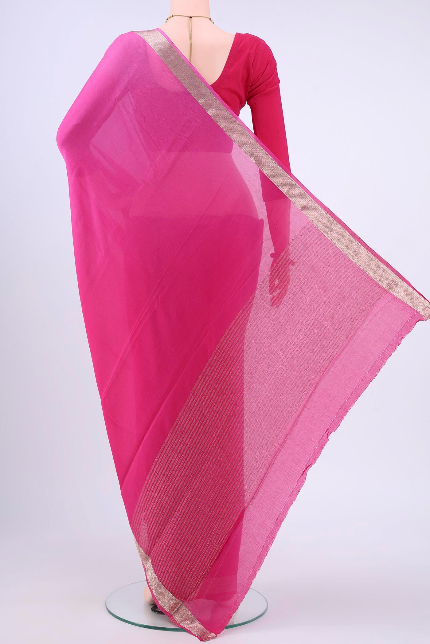 pallu body
