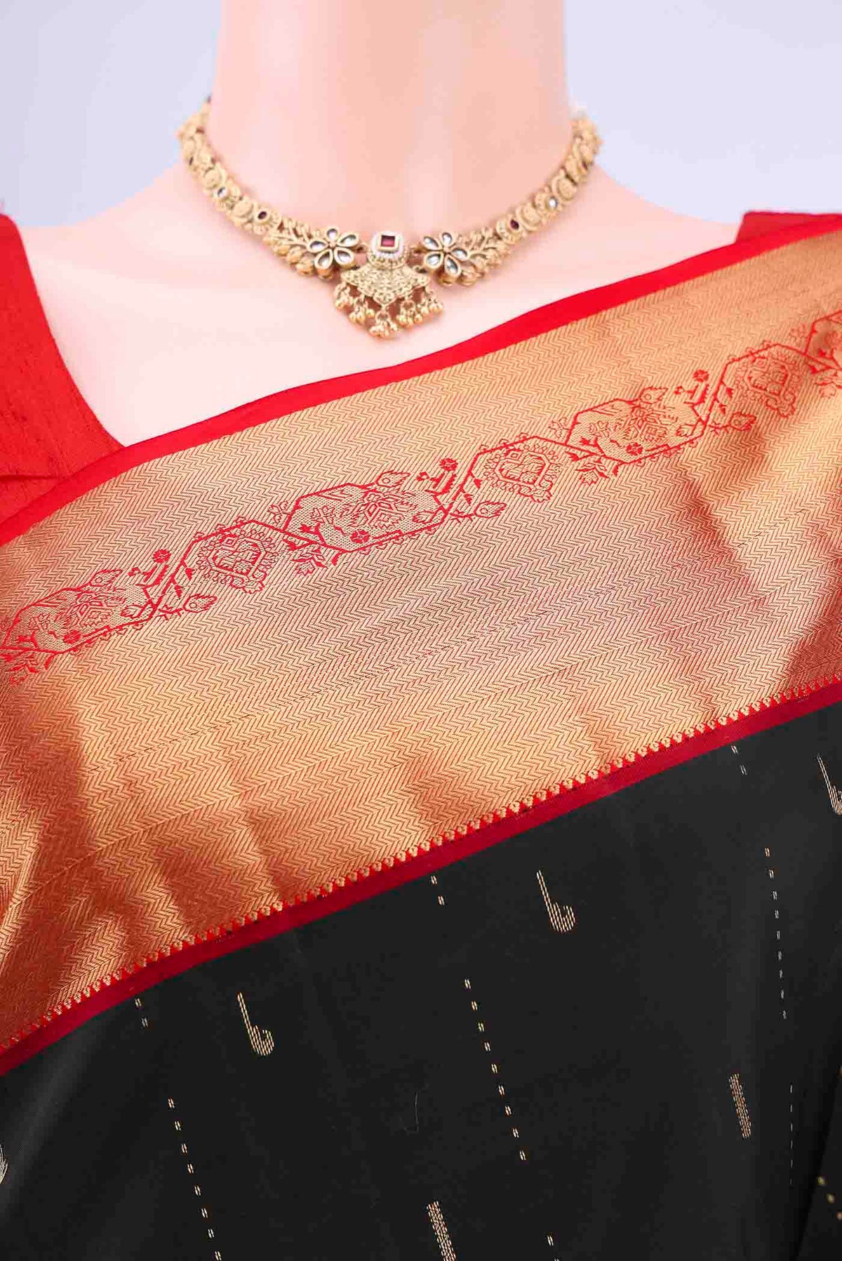 Border image of Black Nangavalli Silk [ Salem ] Saree with Zari Butta on the body and Zari Border