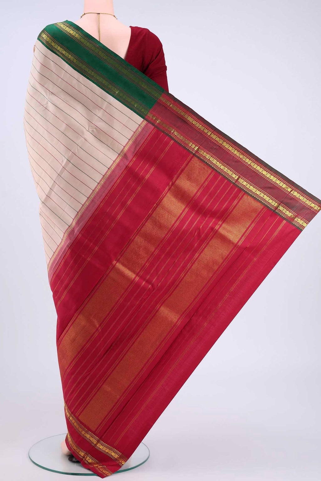 pallu body