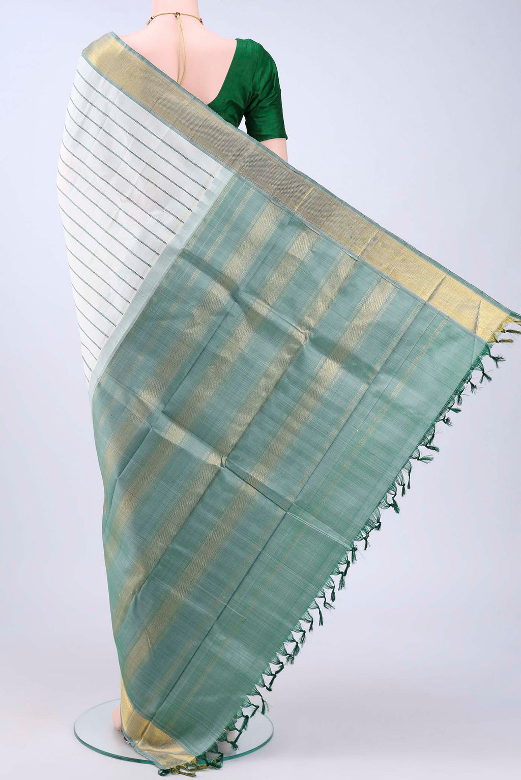 pallu body