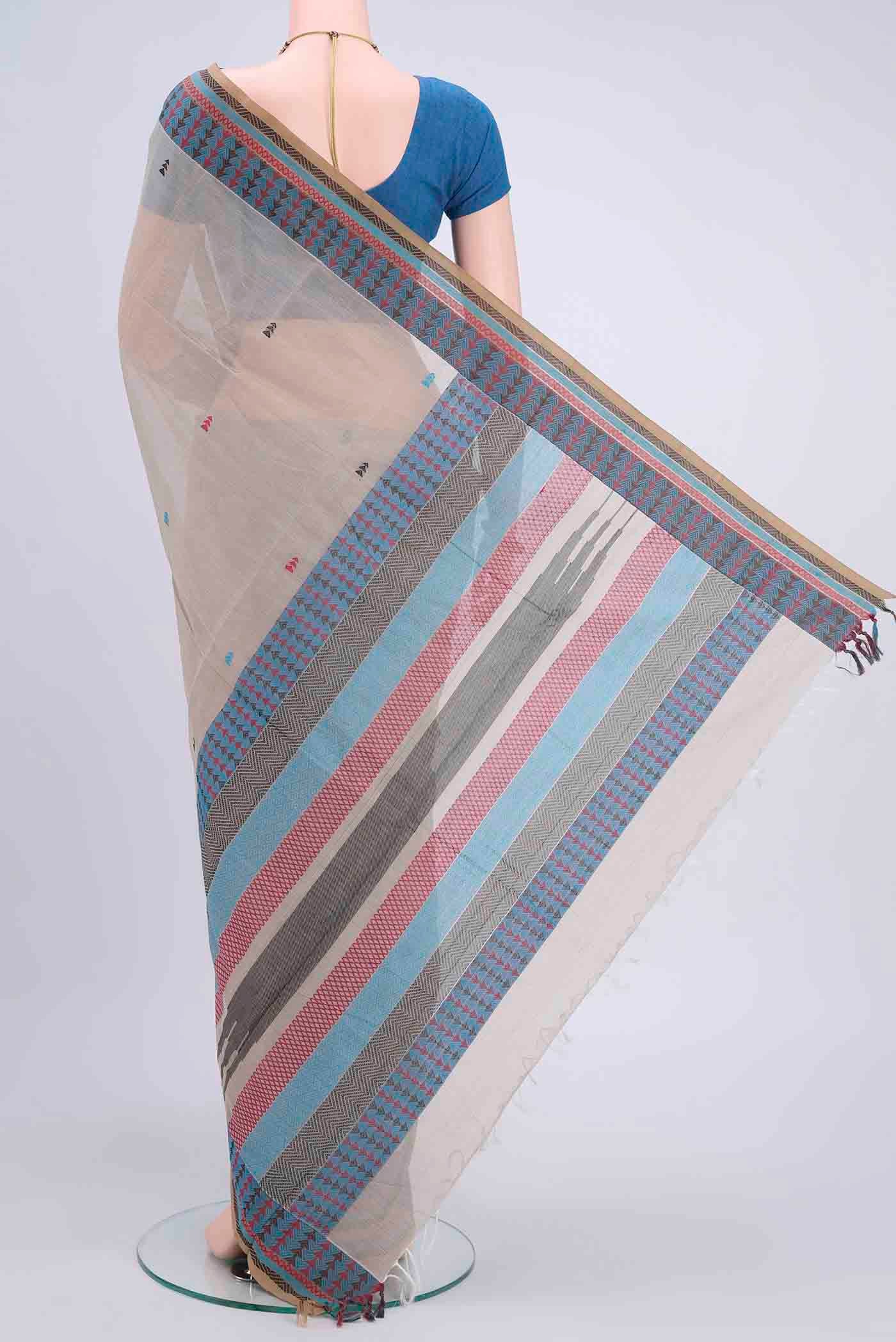 Flat view of Grey Kanchi Cotton Saree with Thread Butta on the body and Plain Border
