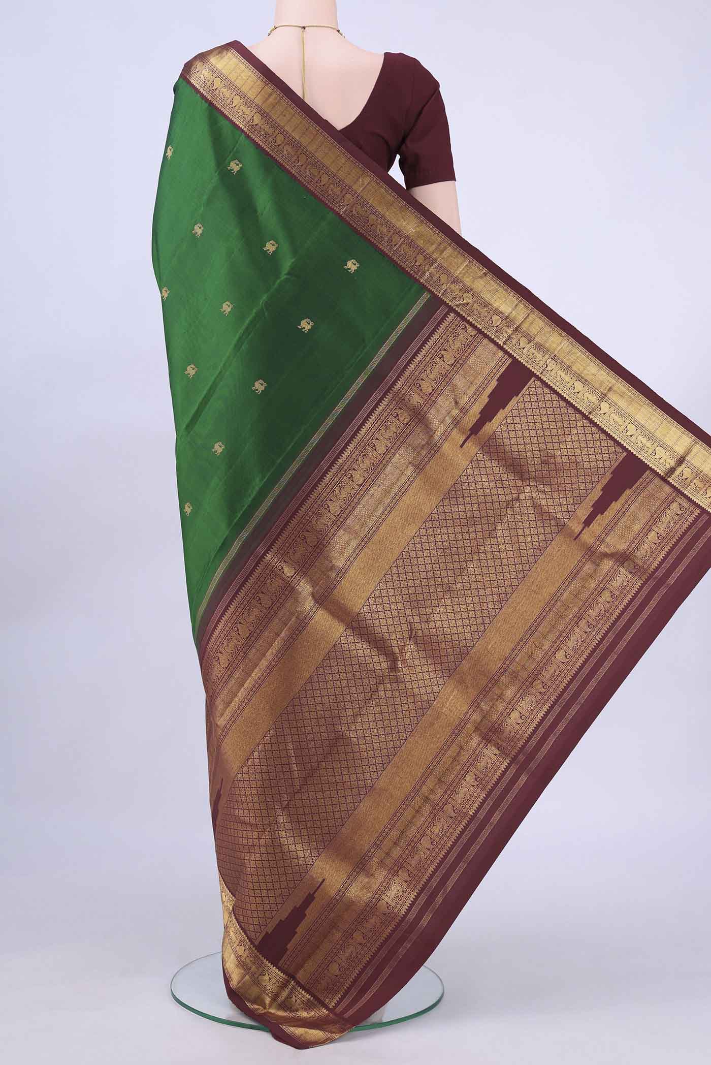 pallu body