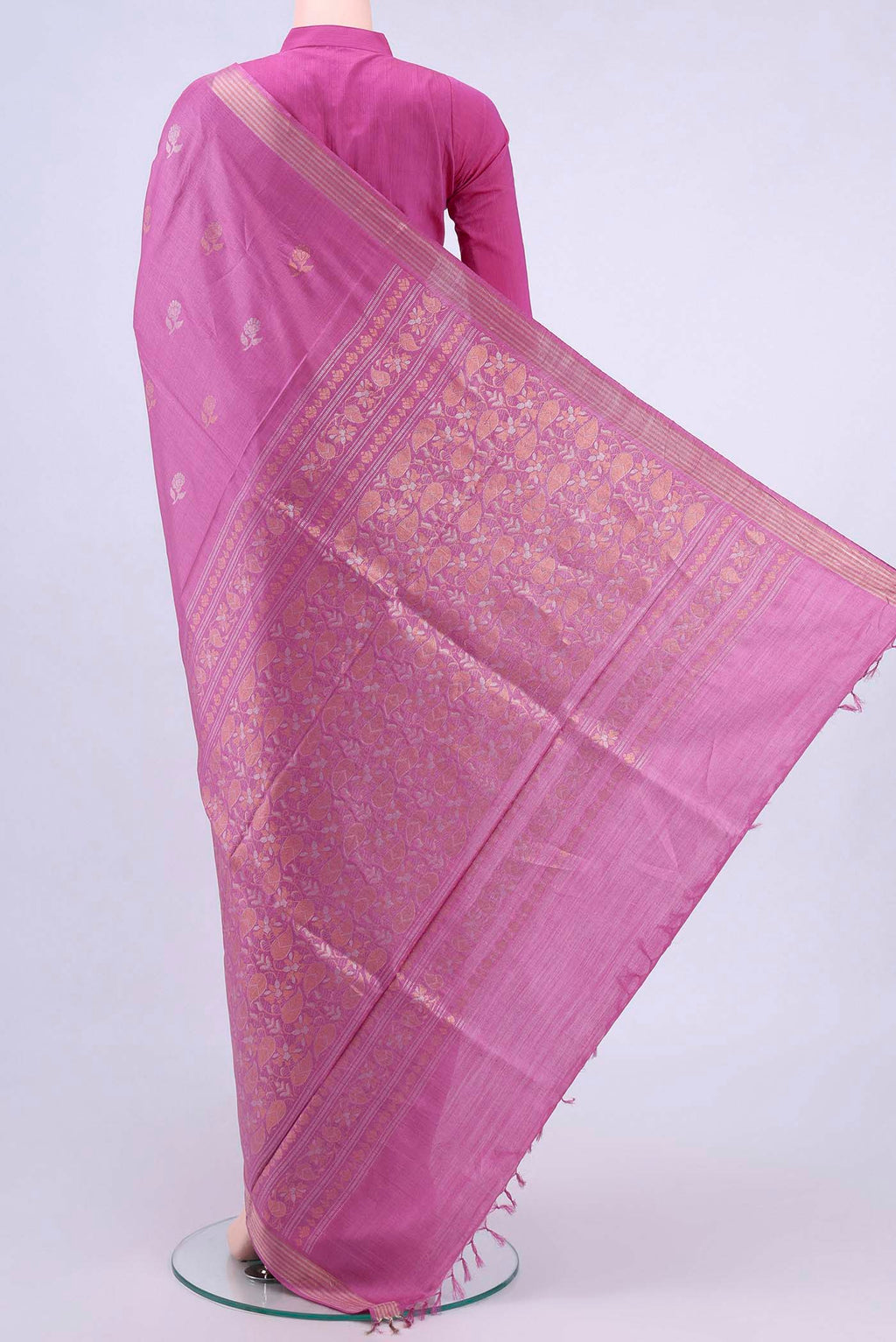 pallu body