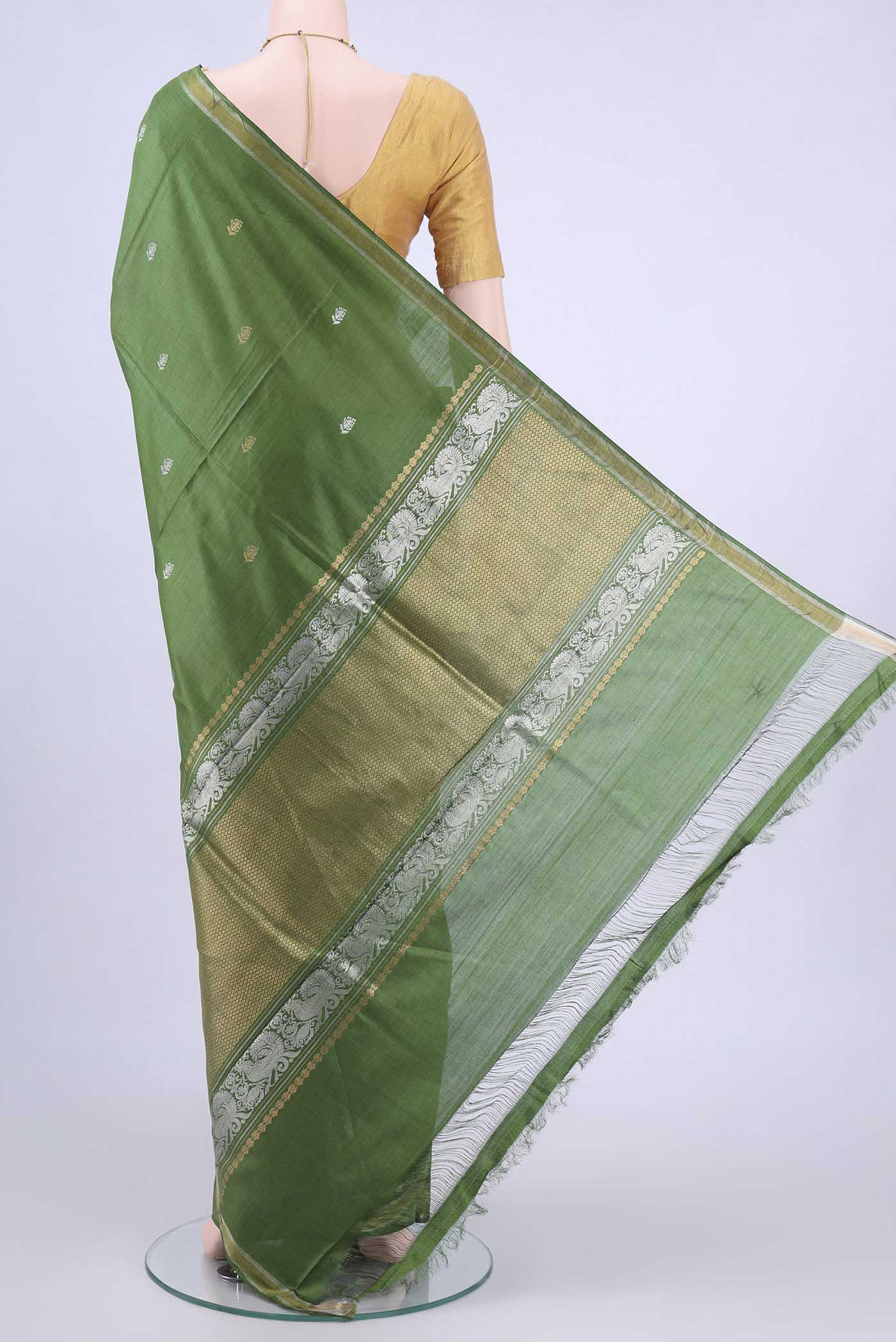 pallu body
