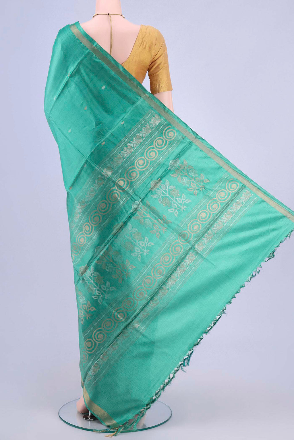 pallu body