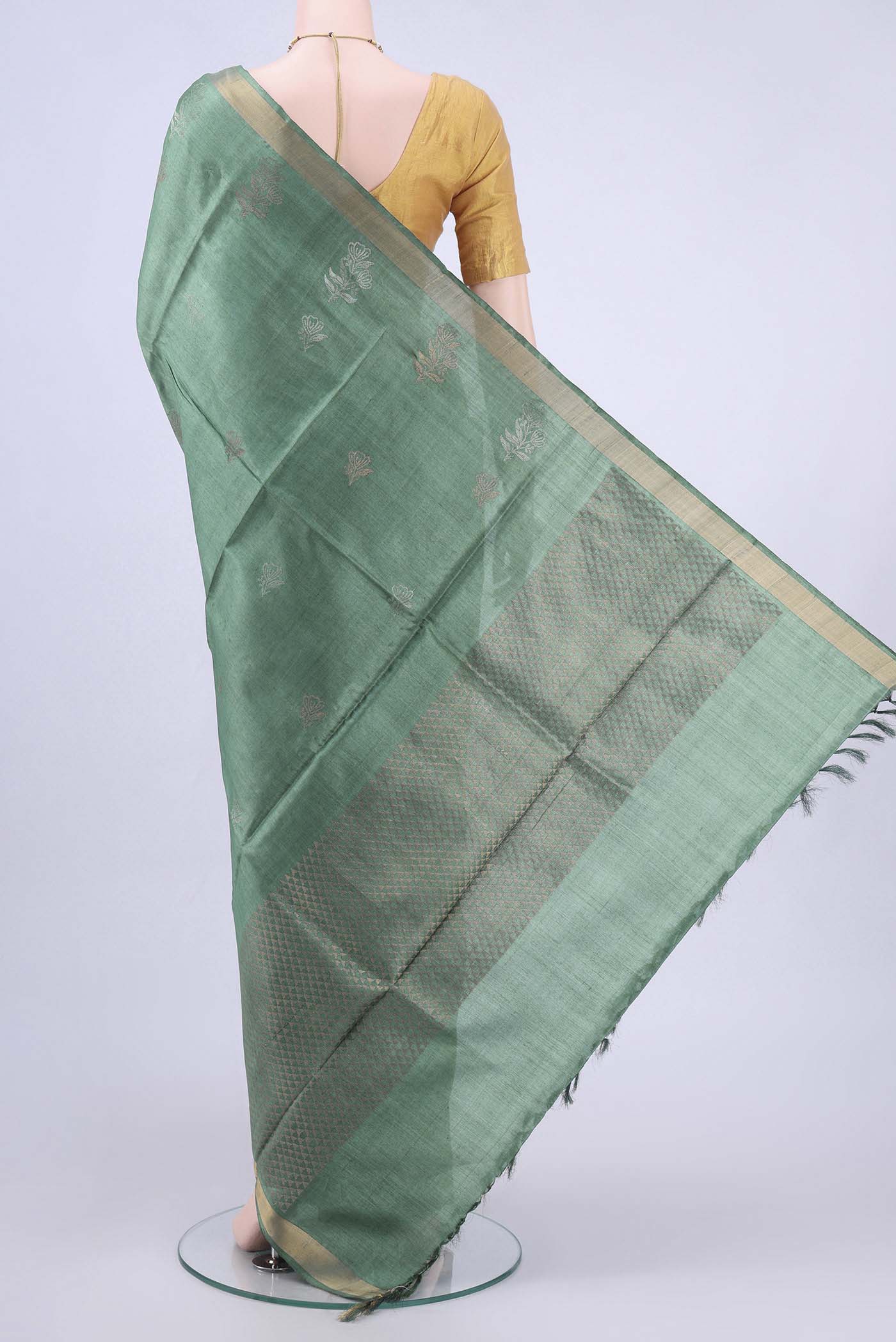 pallu body