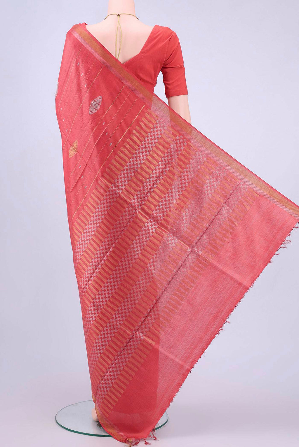 pallu body