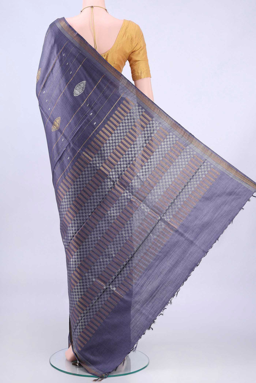 pallu body