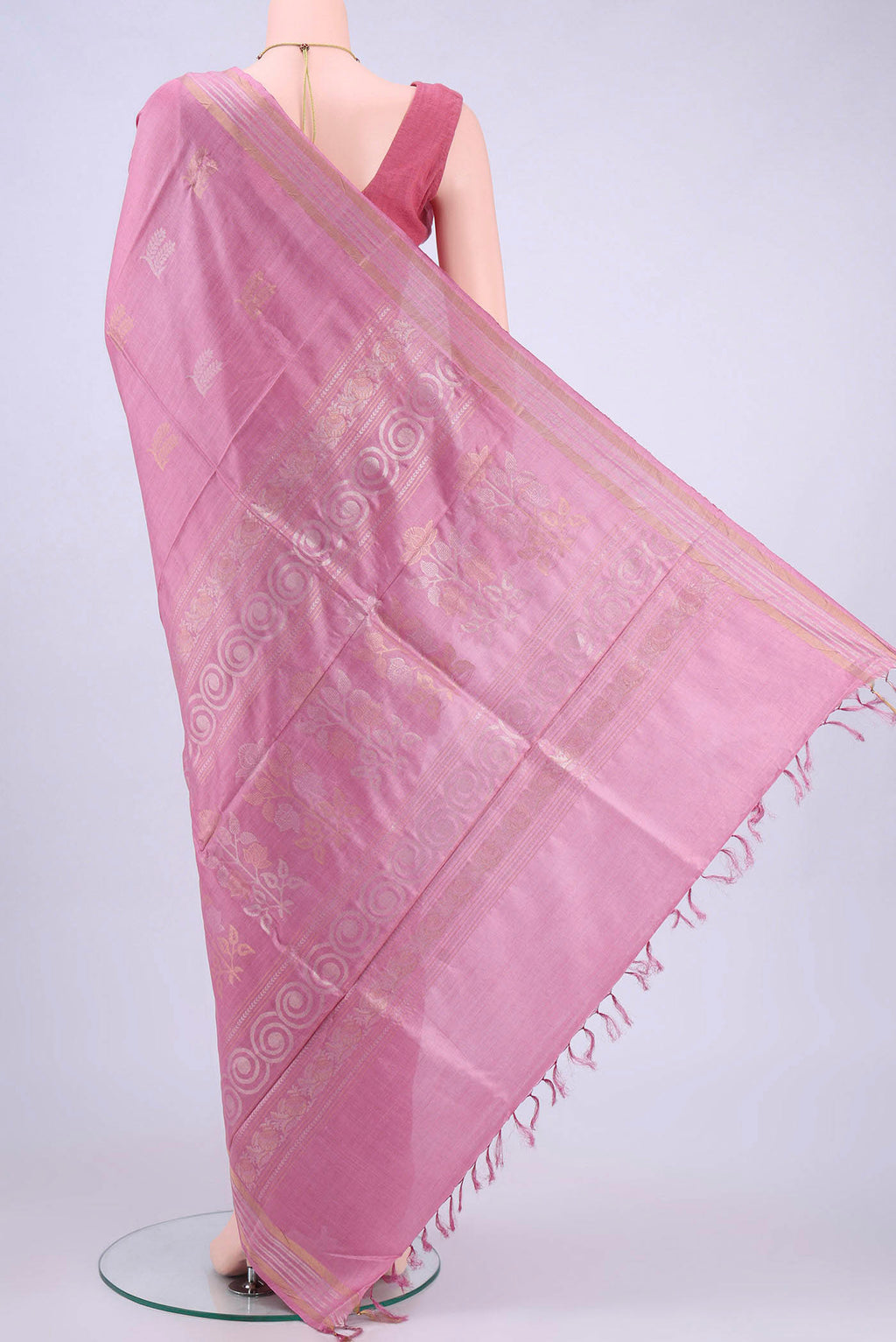 pallu body
