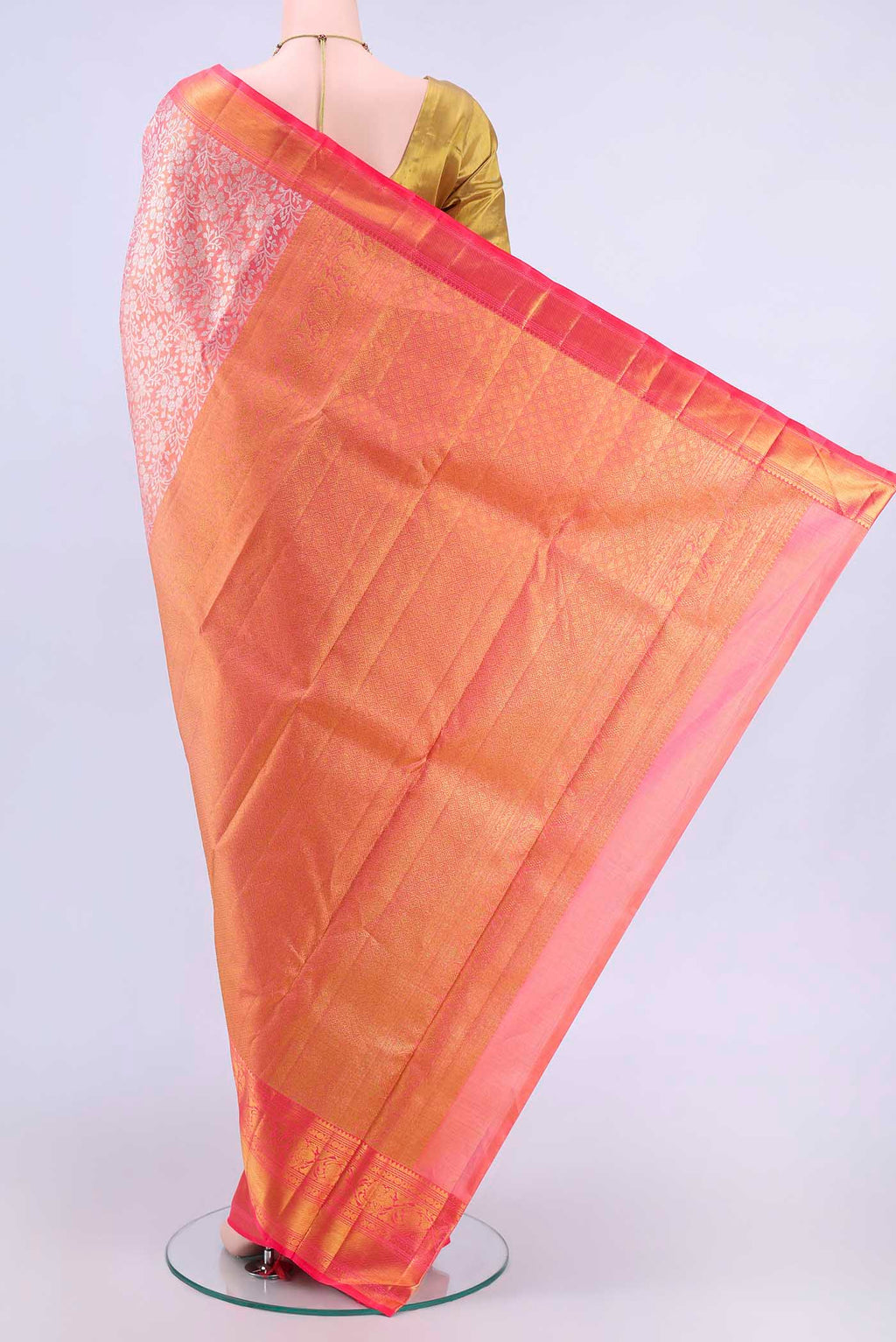pallu body