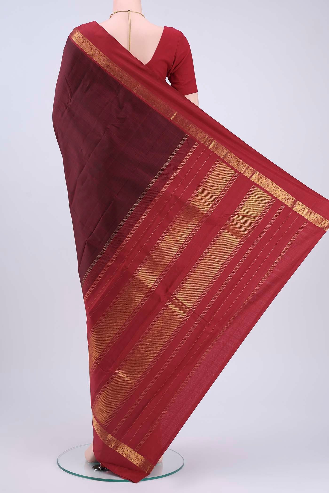 pallu body
