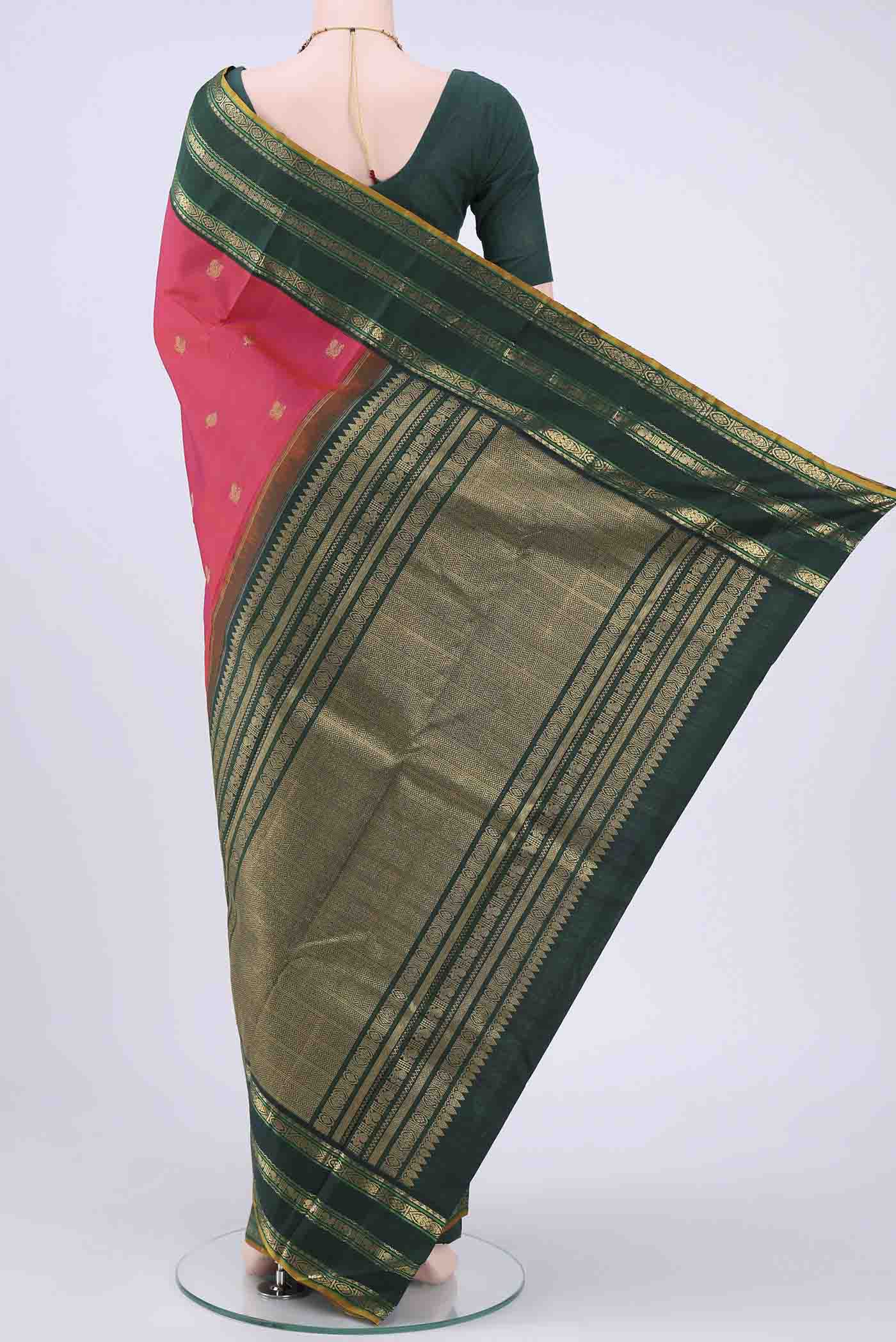 pallu body