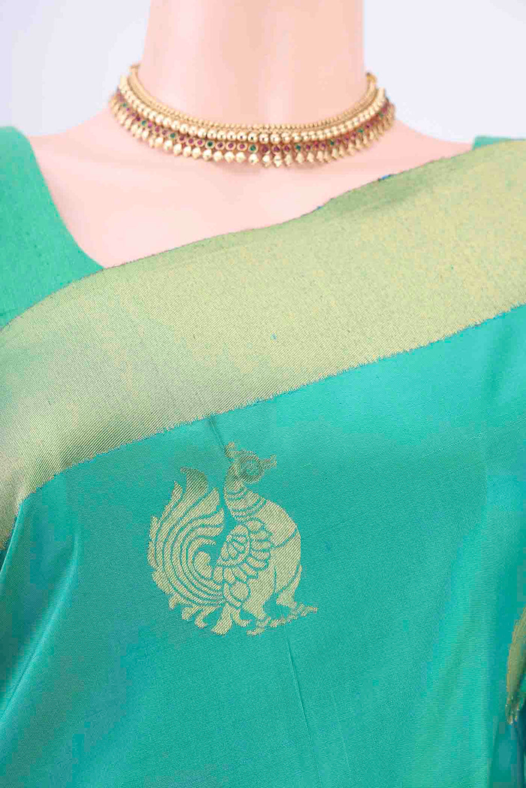 Border image of Sea Green Kanchipuram Silk Saree with Zari Butta on the body and Zari Border