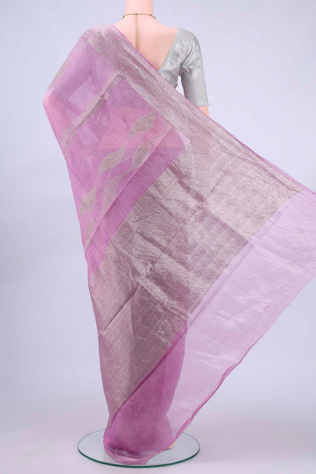 pallu body