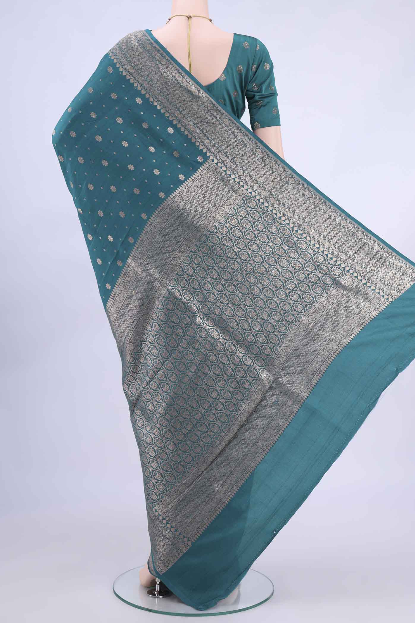 pallu body