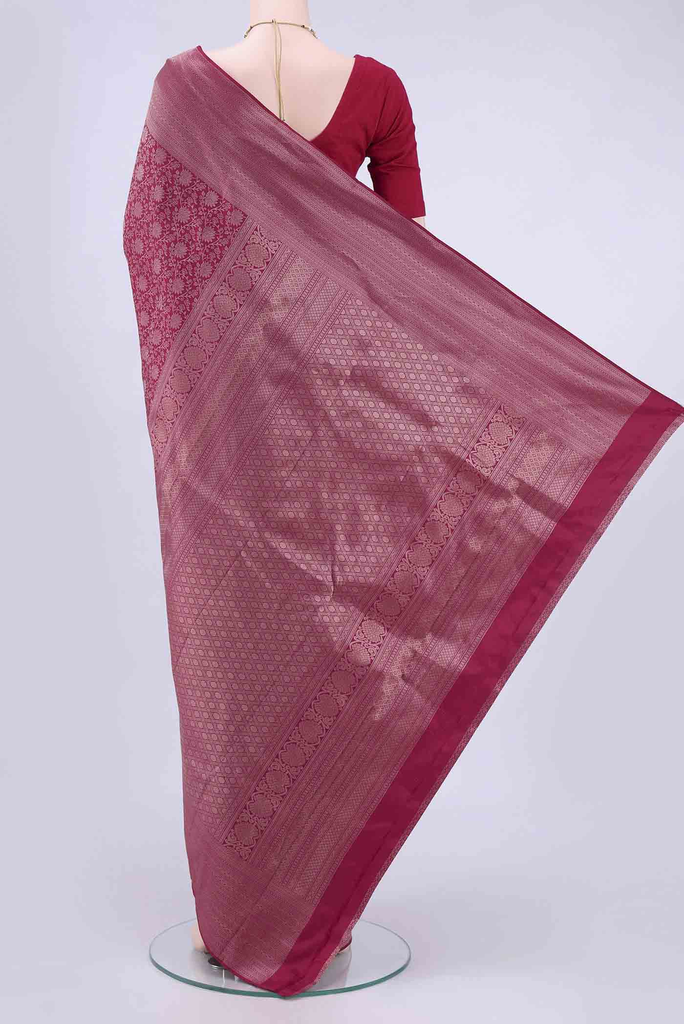 pallu body