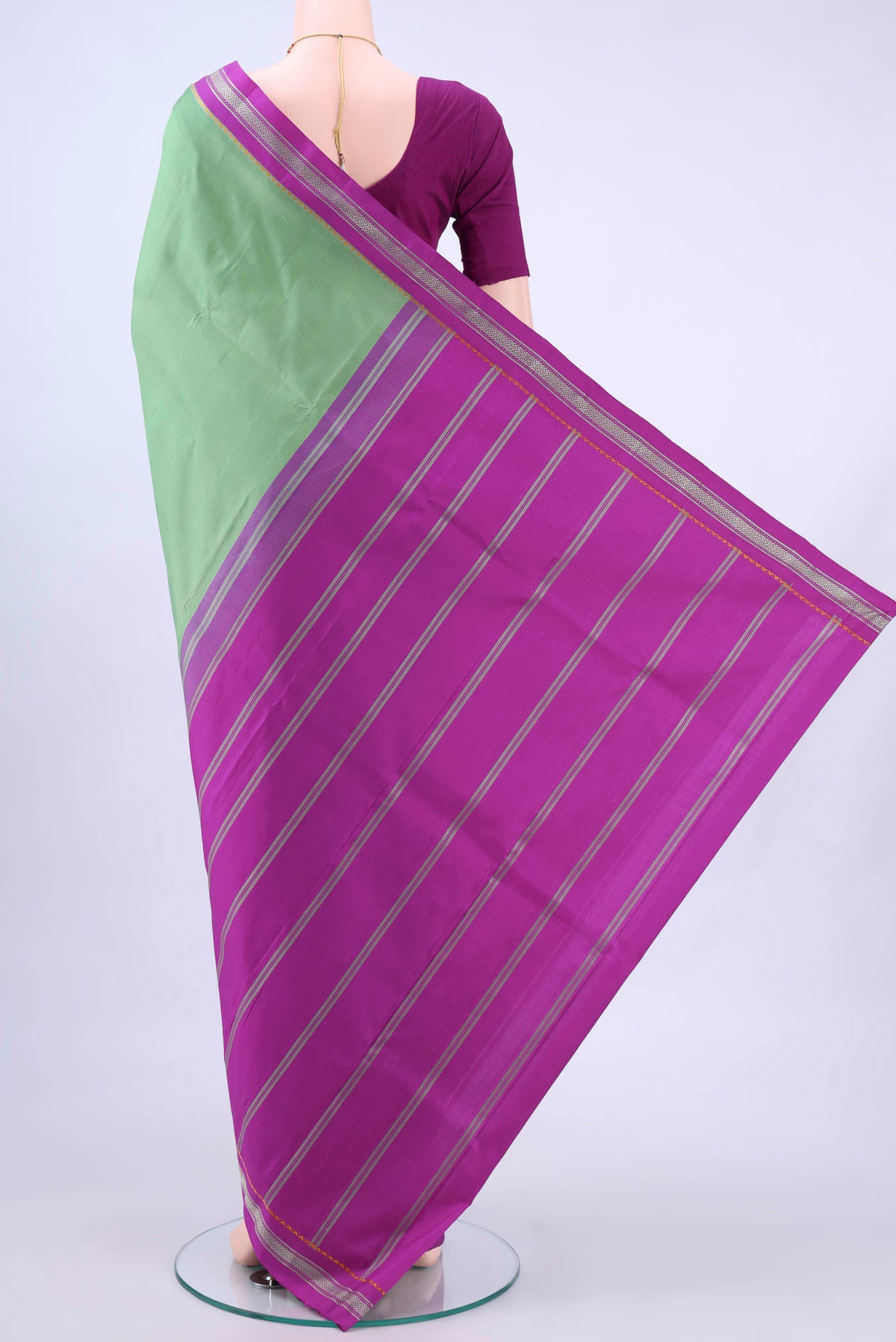 pallu body