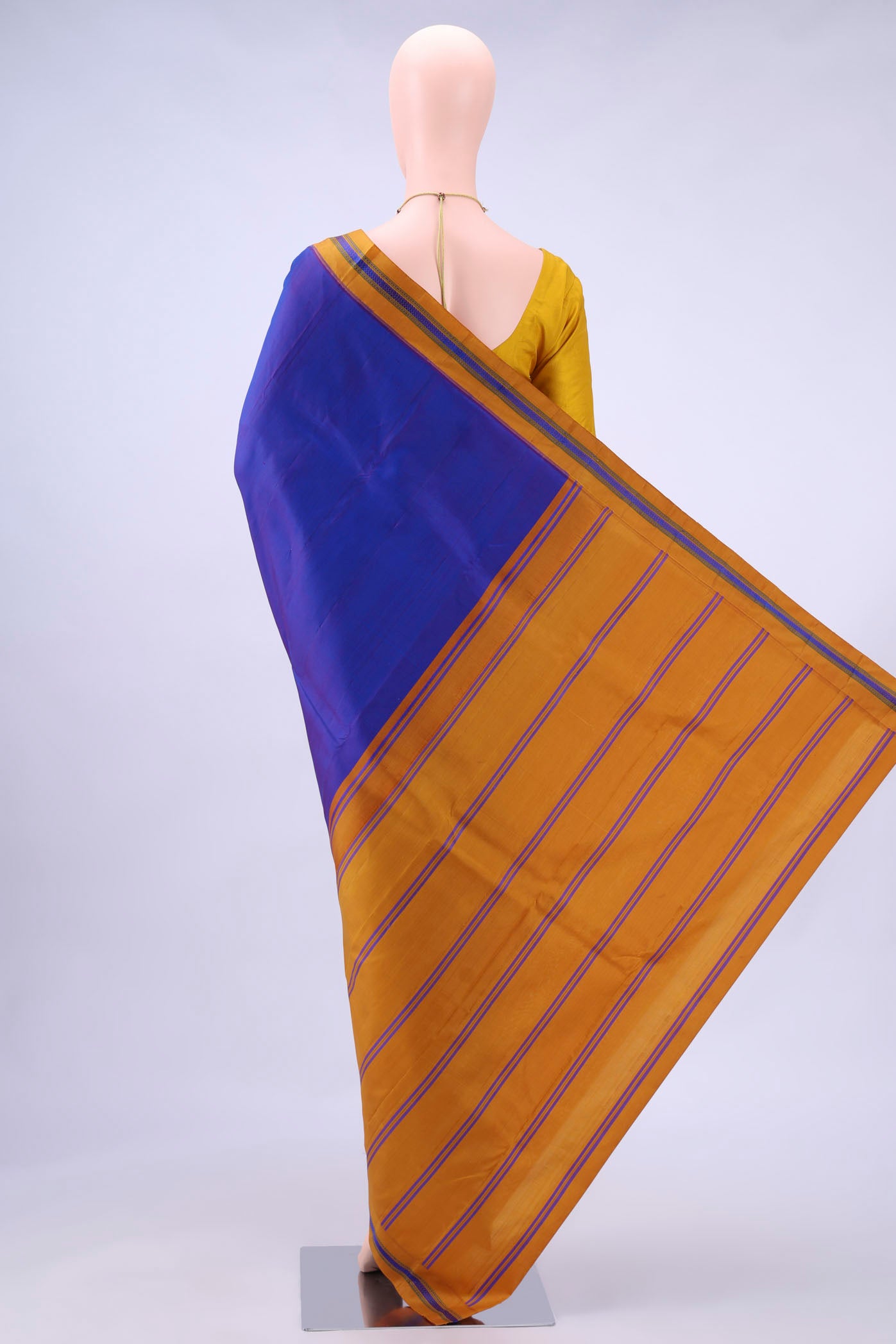 pallu body