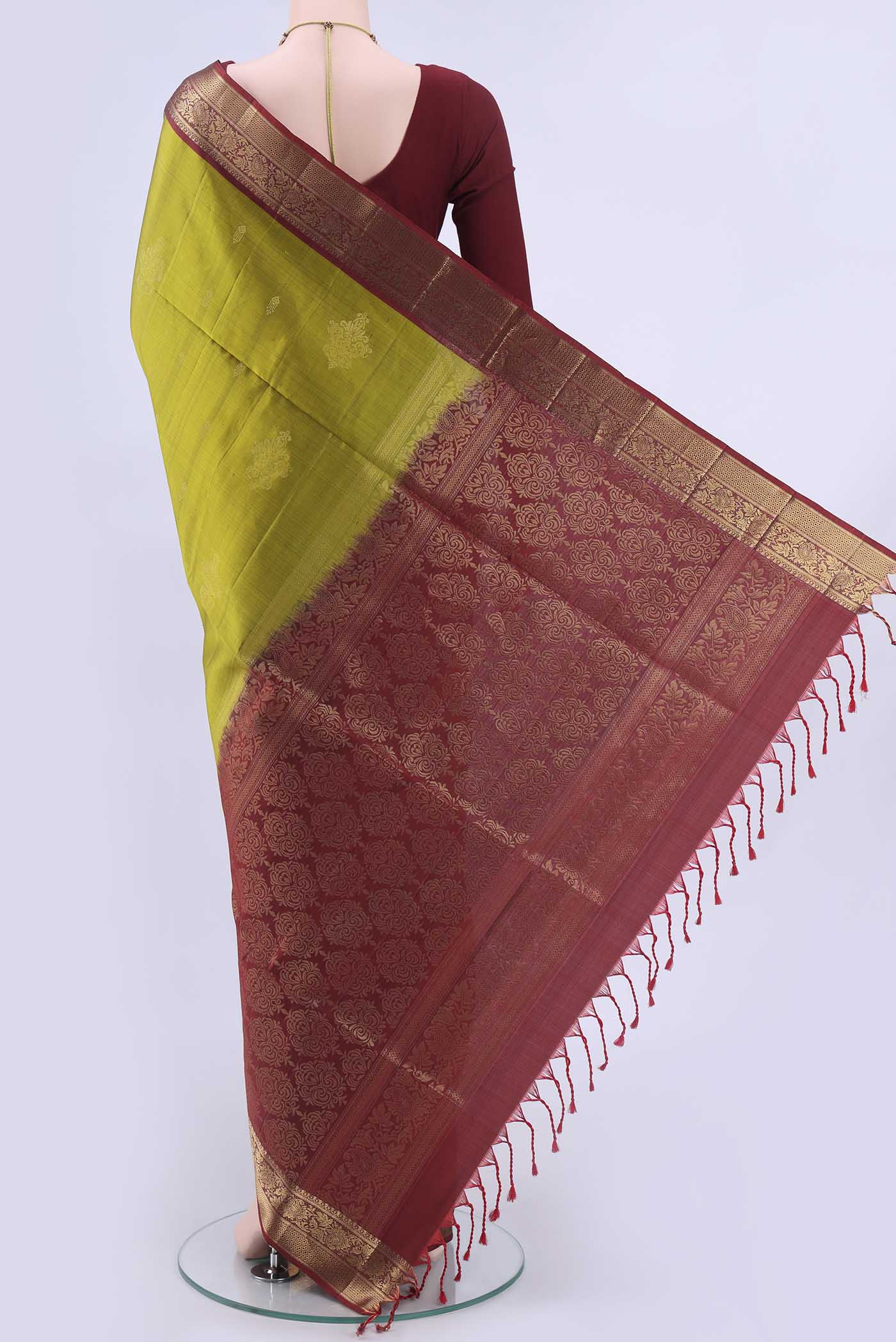 pallu body