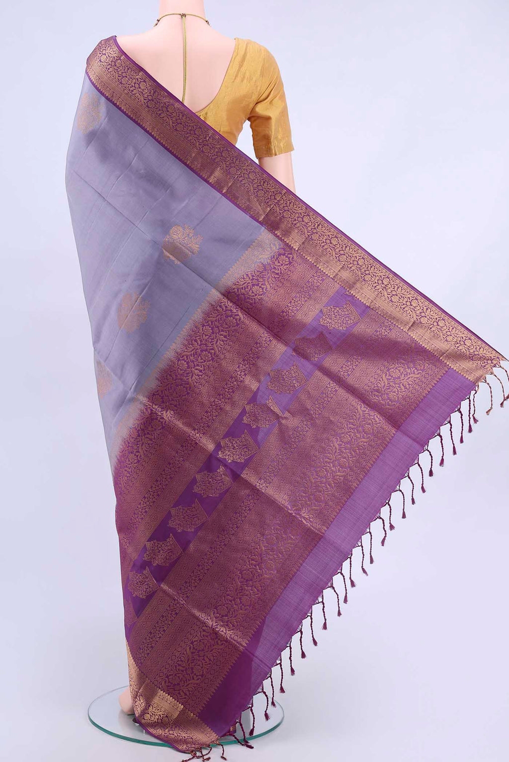 pallu body