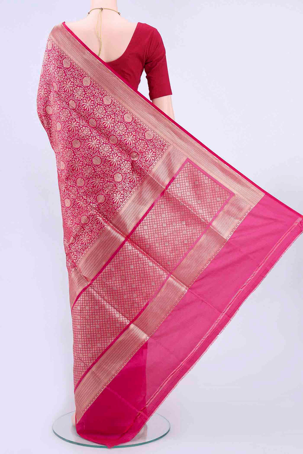 pallu body