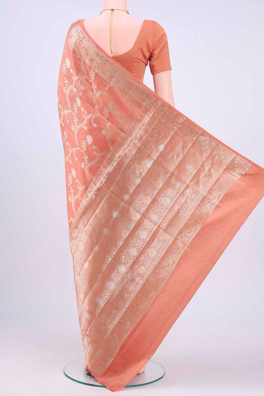 pallu body