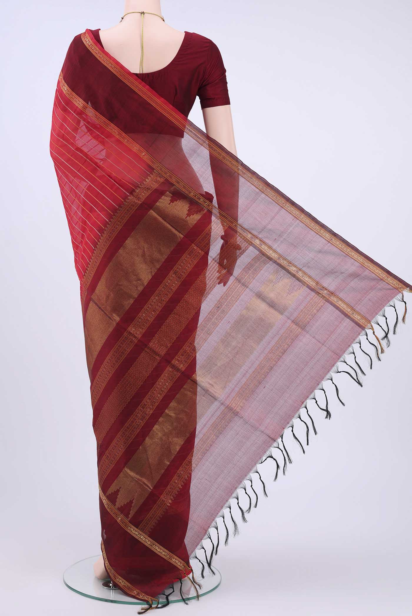 pallu body