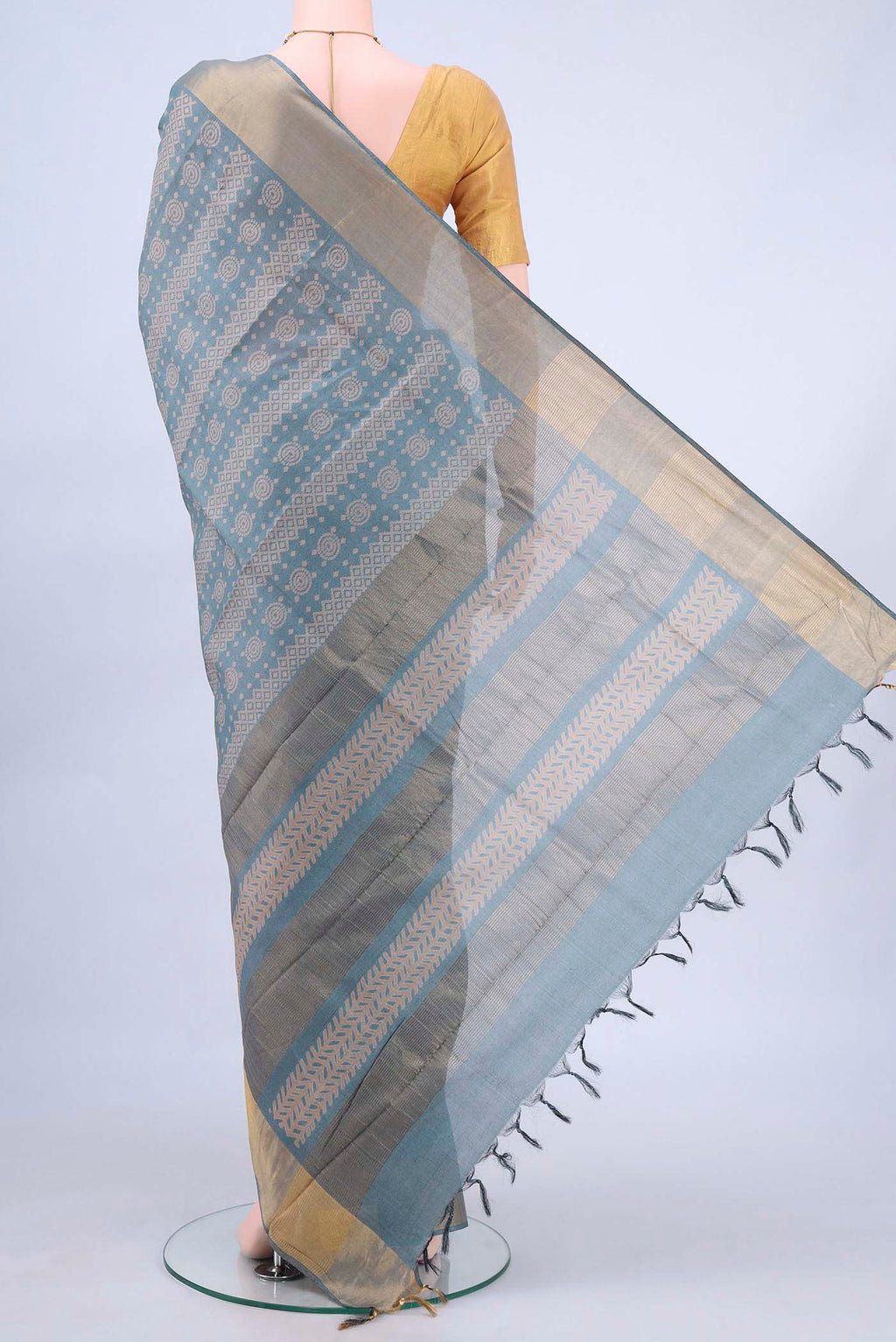 pallu body