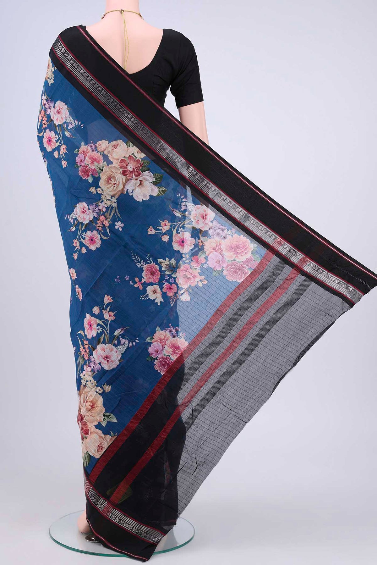 pallu body